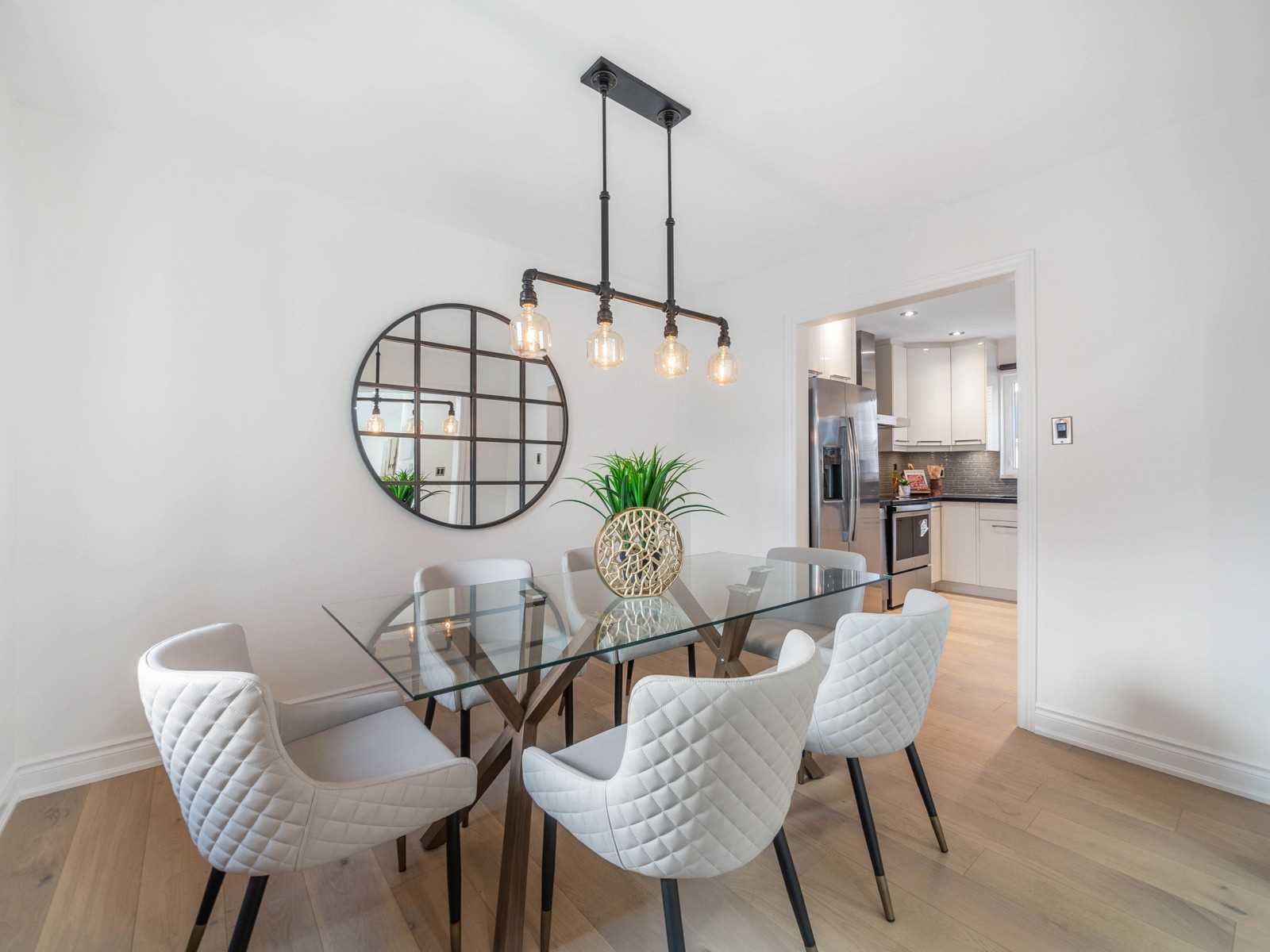 2 North Heights Rd