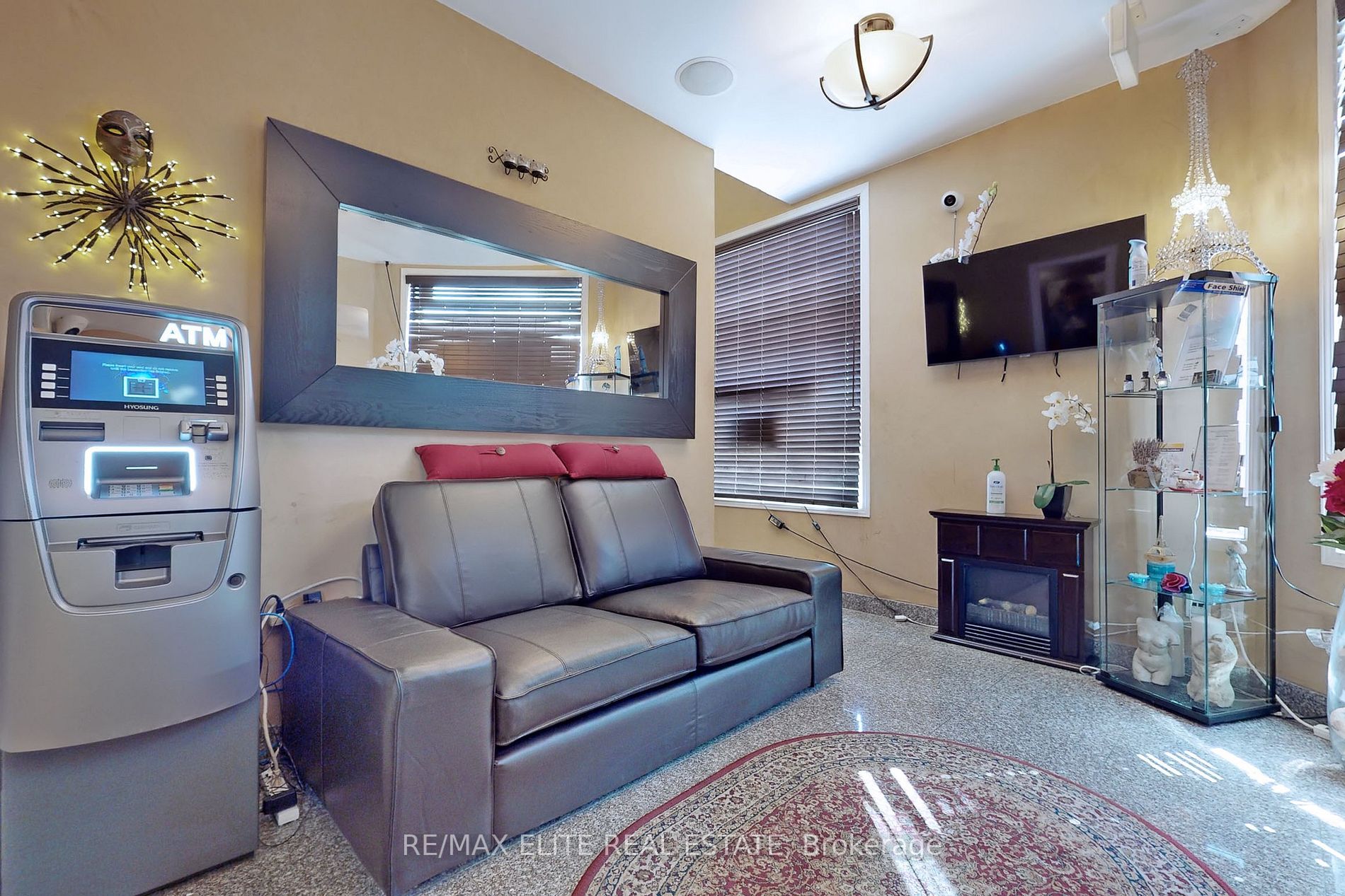 Listing W6015464 - Large Photo # 3