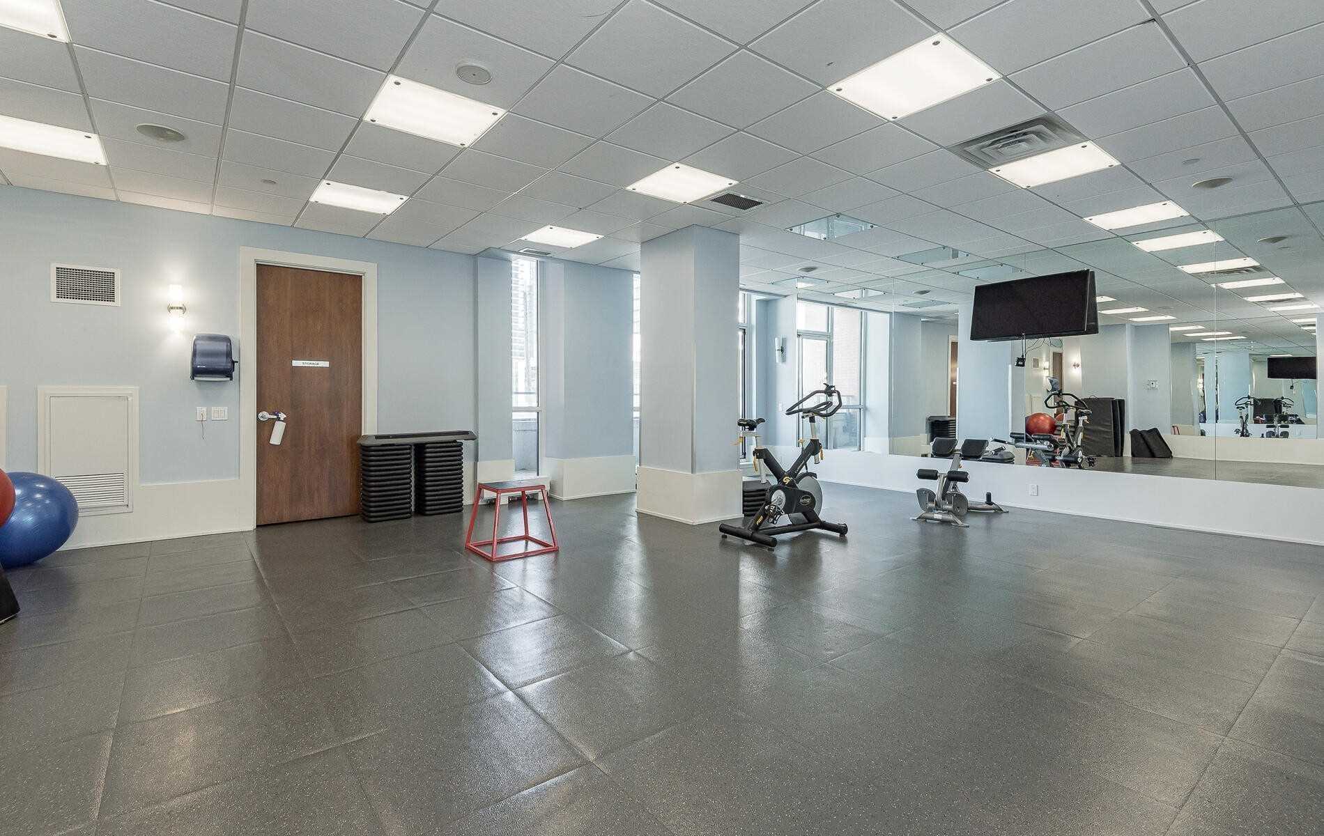 2200 Lake Shore Blvd W, #Ph02