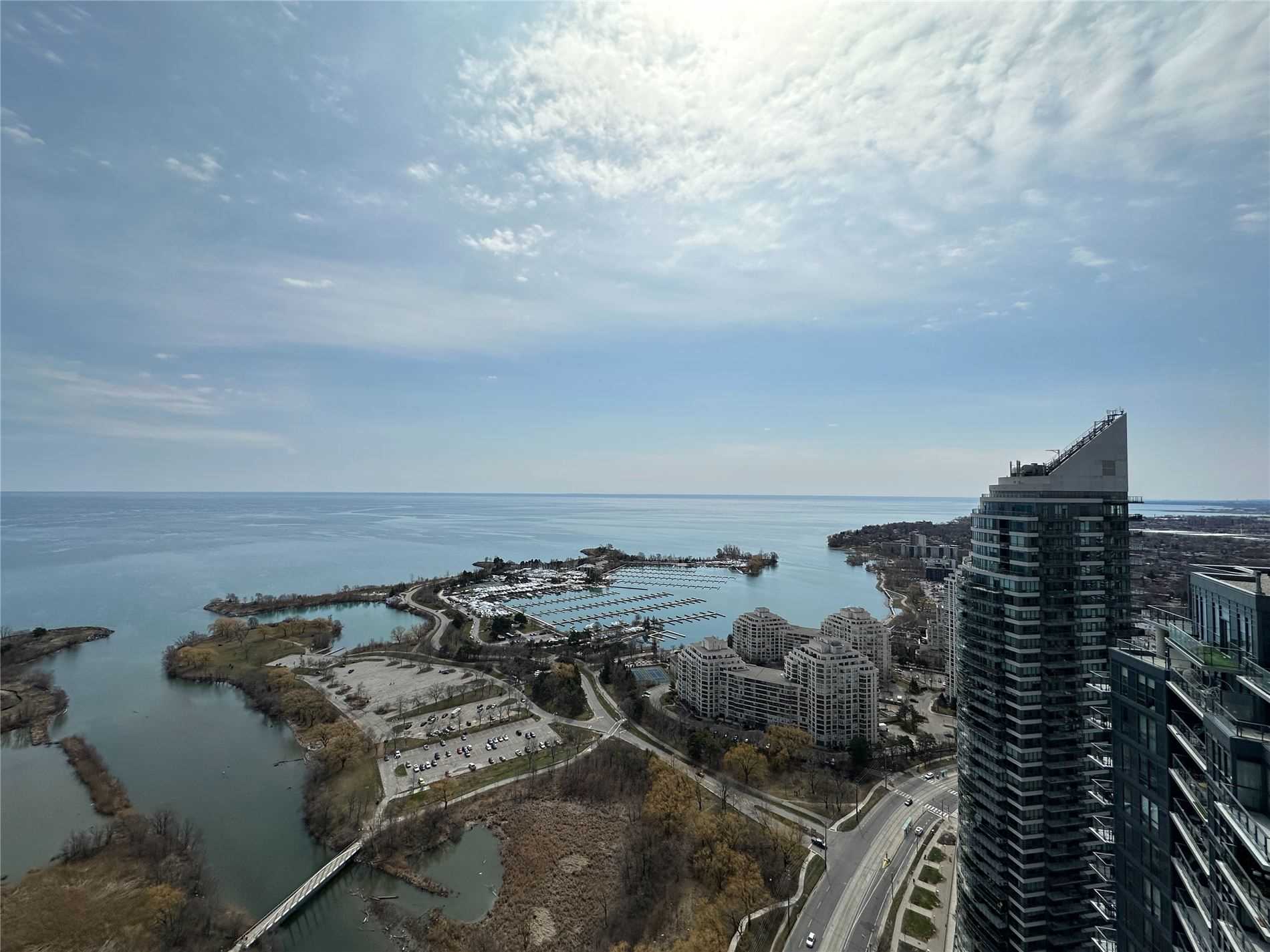 2200 Lake Shore Blvd W, #Ph02