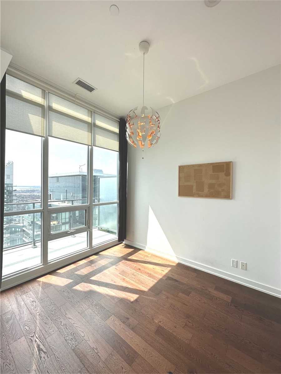 2200 Lake Shore Blvd W, #Ph02