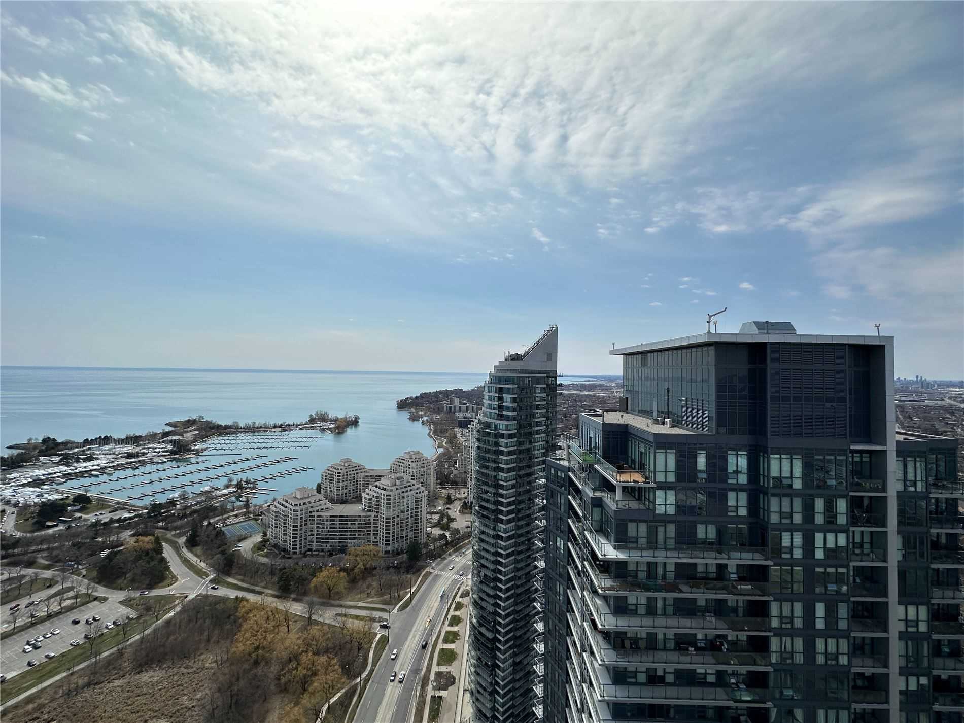2200 Lake Shore Blvd W, #Ph02