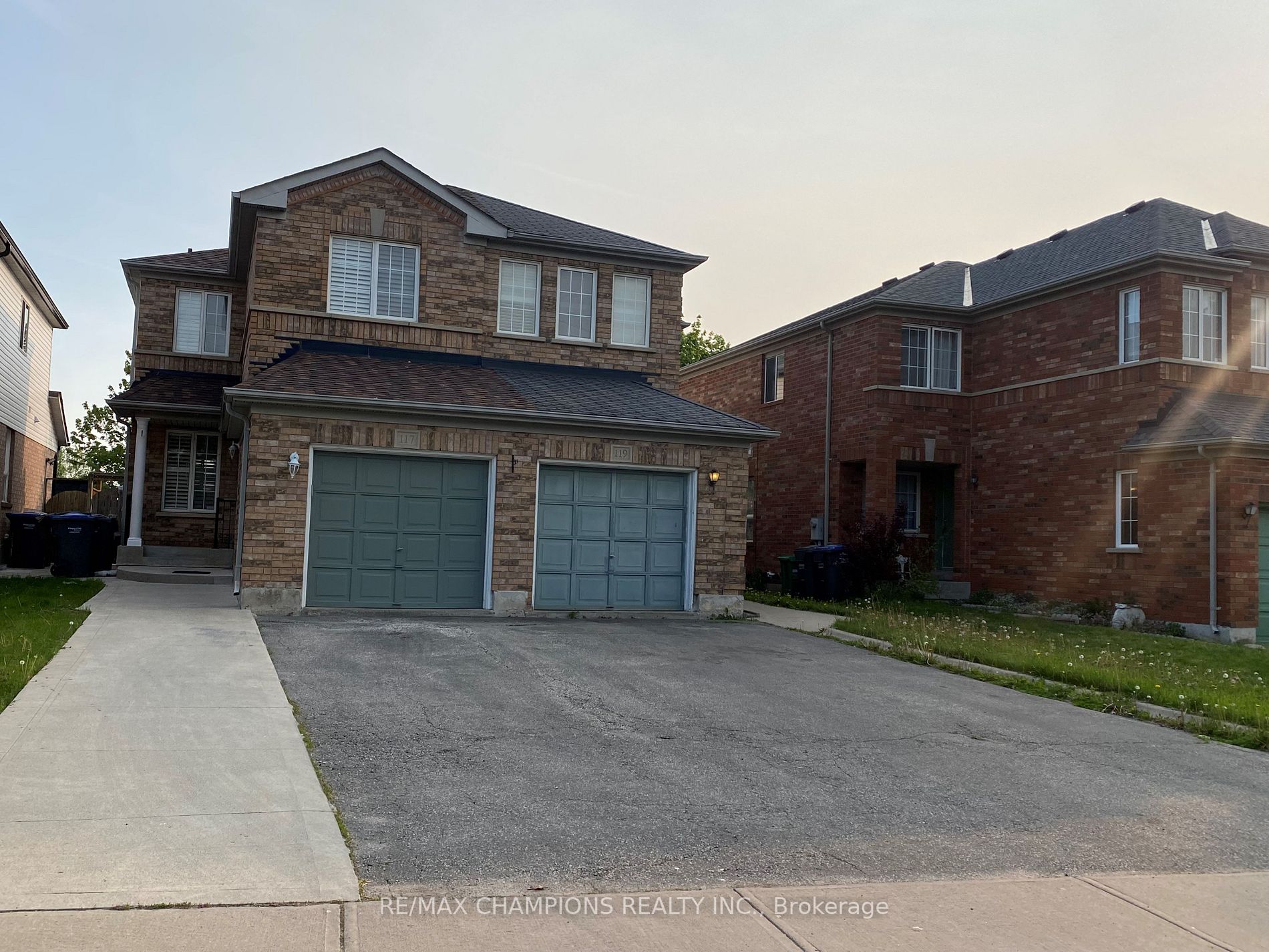 117 Willow Park Dr