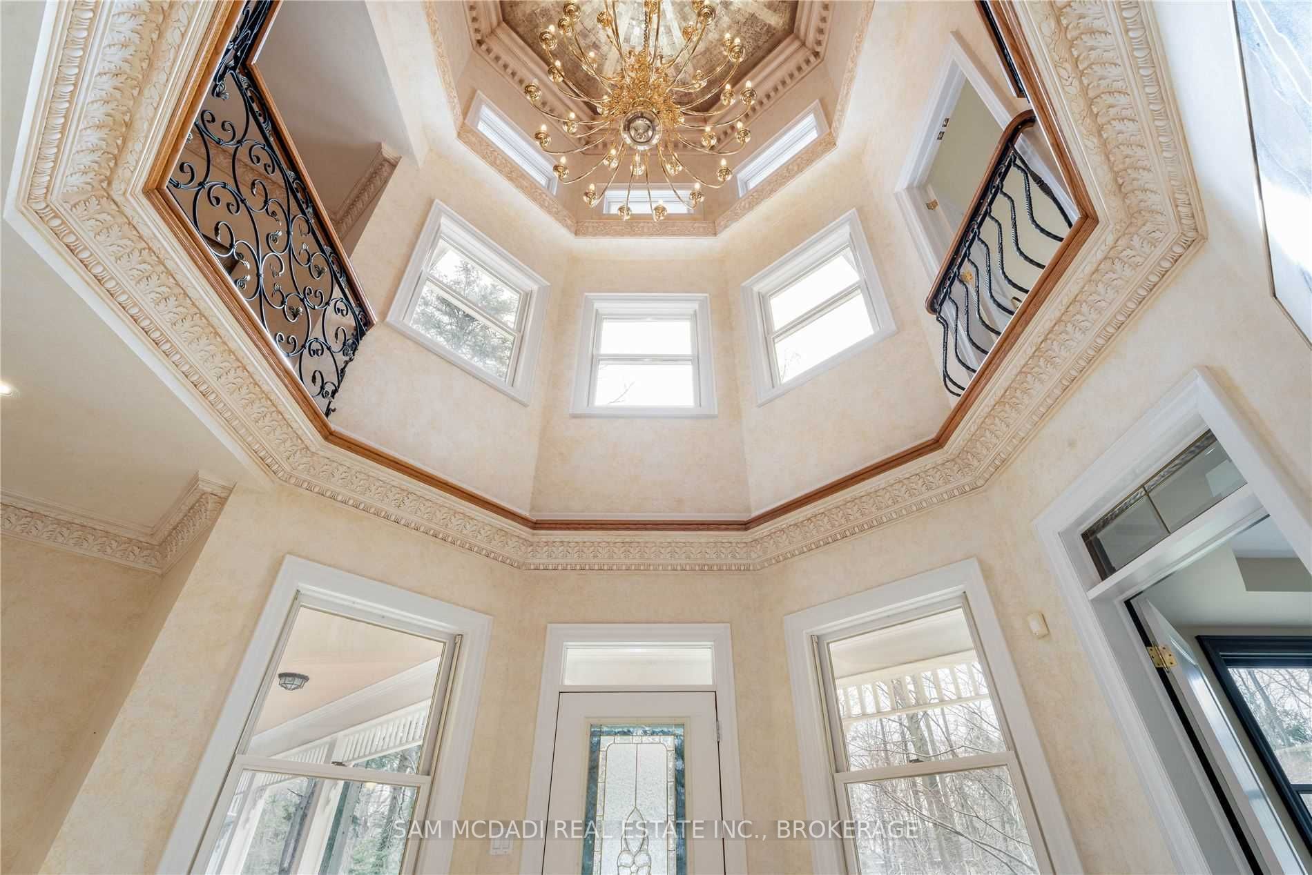 2177 Parker Dr