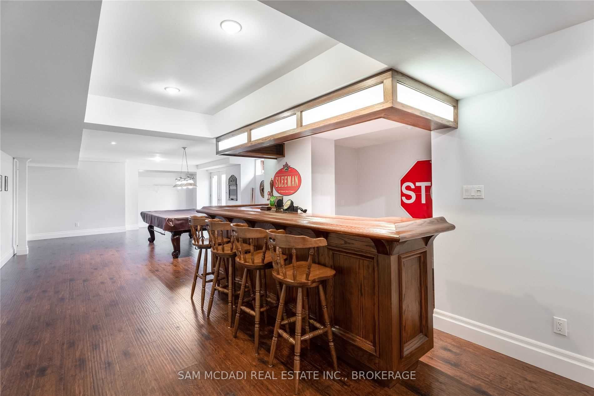 2177 Parker Dr