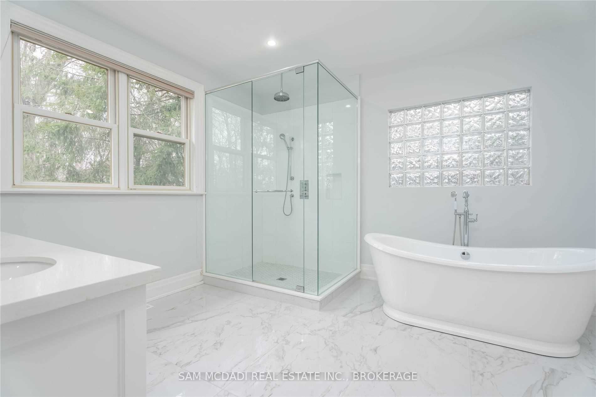 2177 Parker Dr