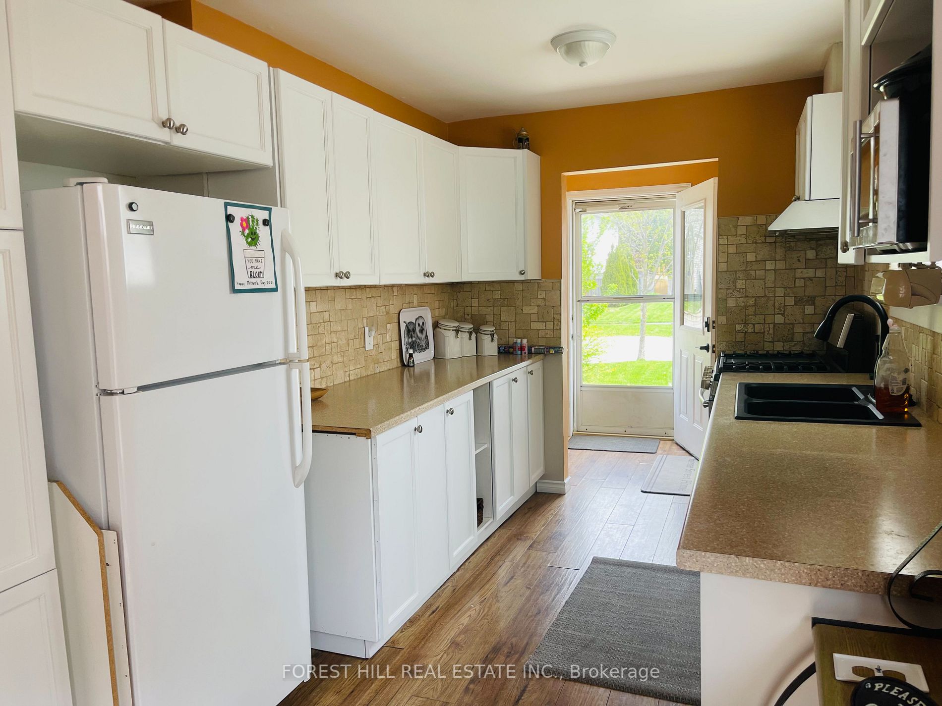 Listing W6016076 - Large Photo # 3