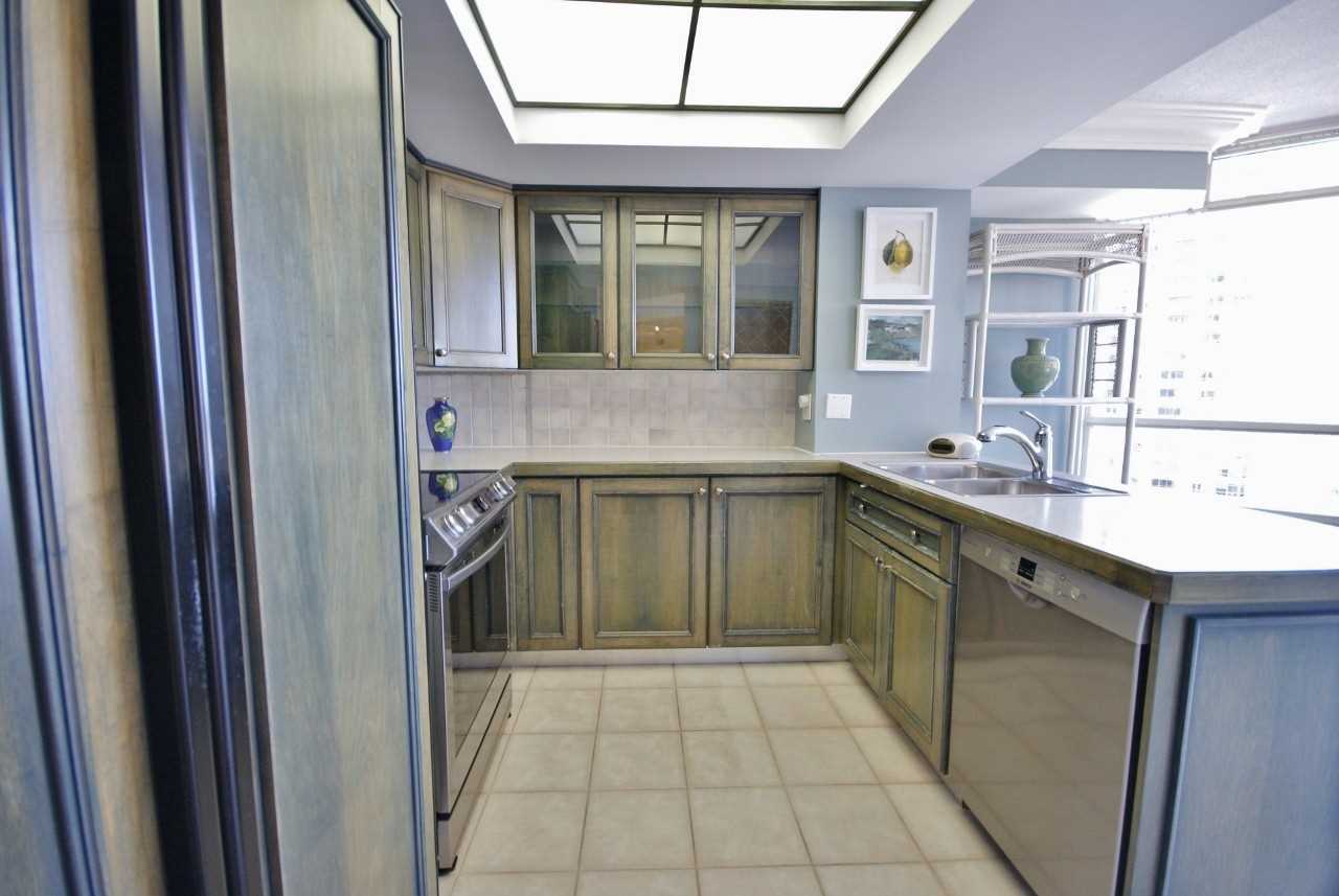 45 Kingsbridge Garden Circ, #1504