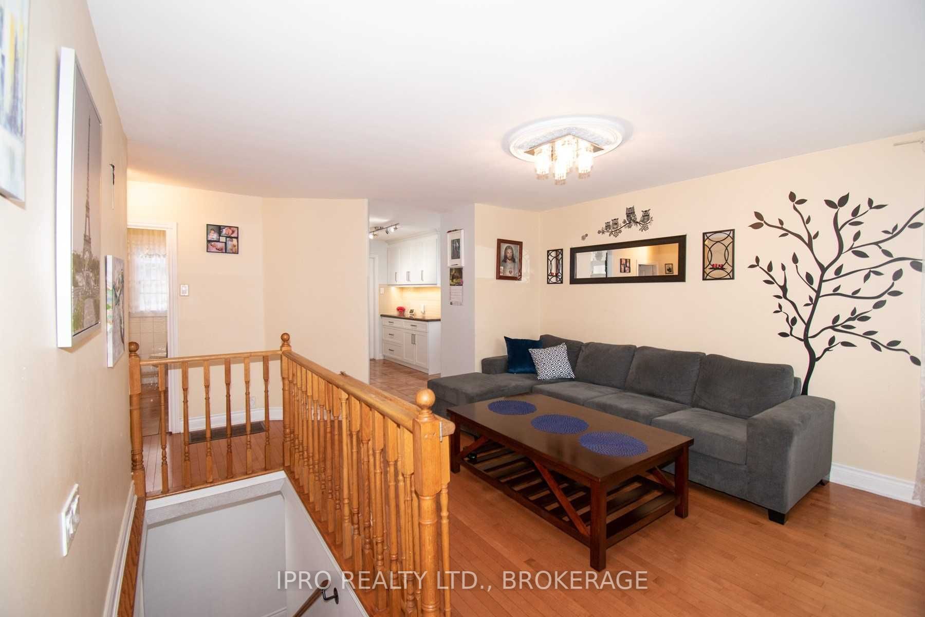 Listing W6016905 - Large Photo # 9