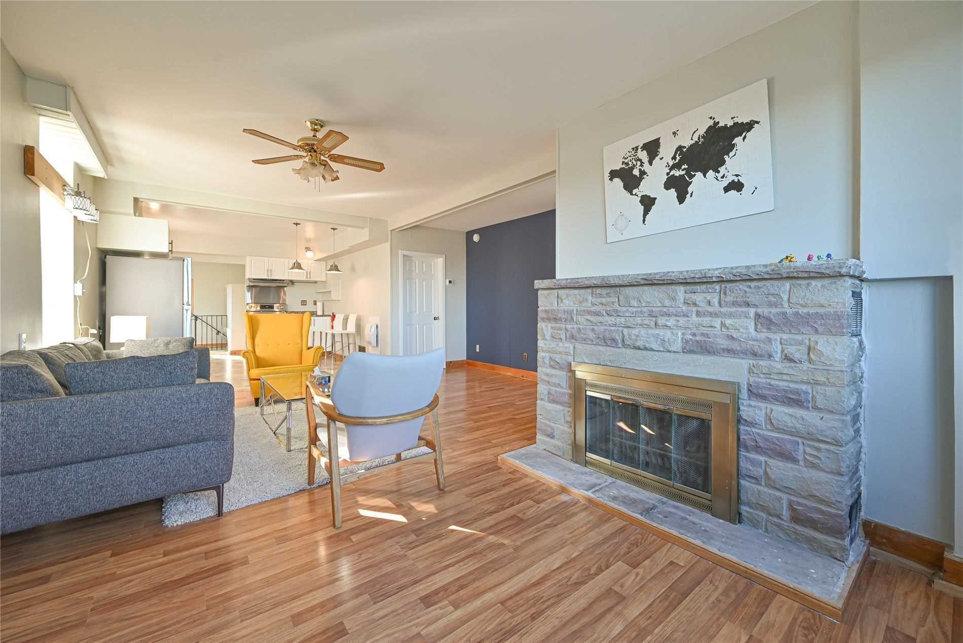 244 Main Street S
