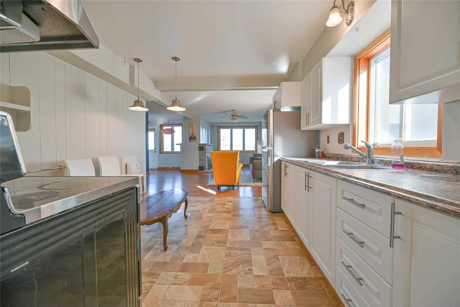244 Main Street S