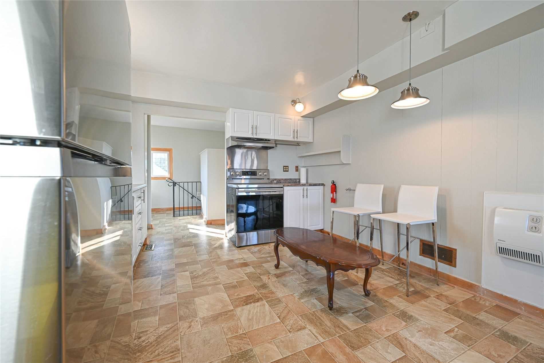 244 Main Street S