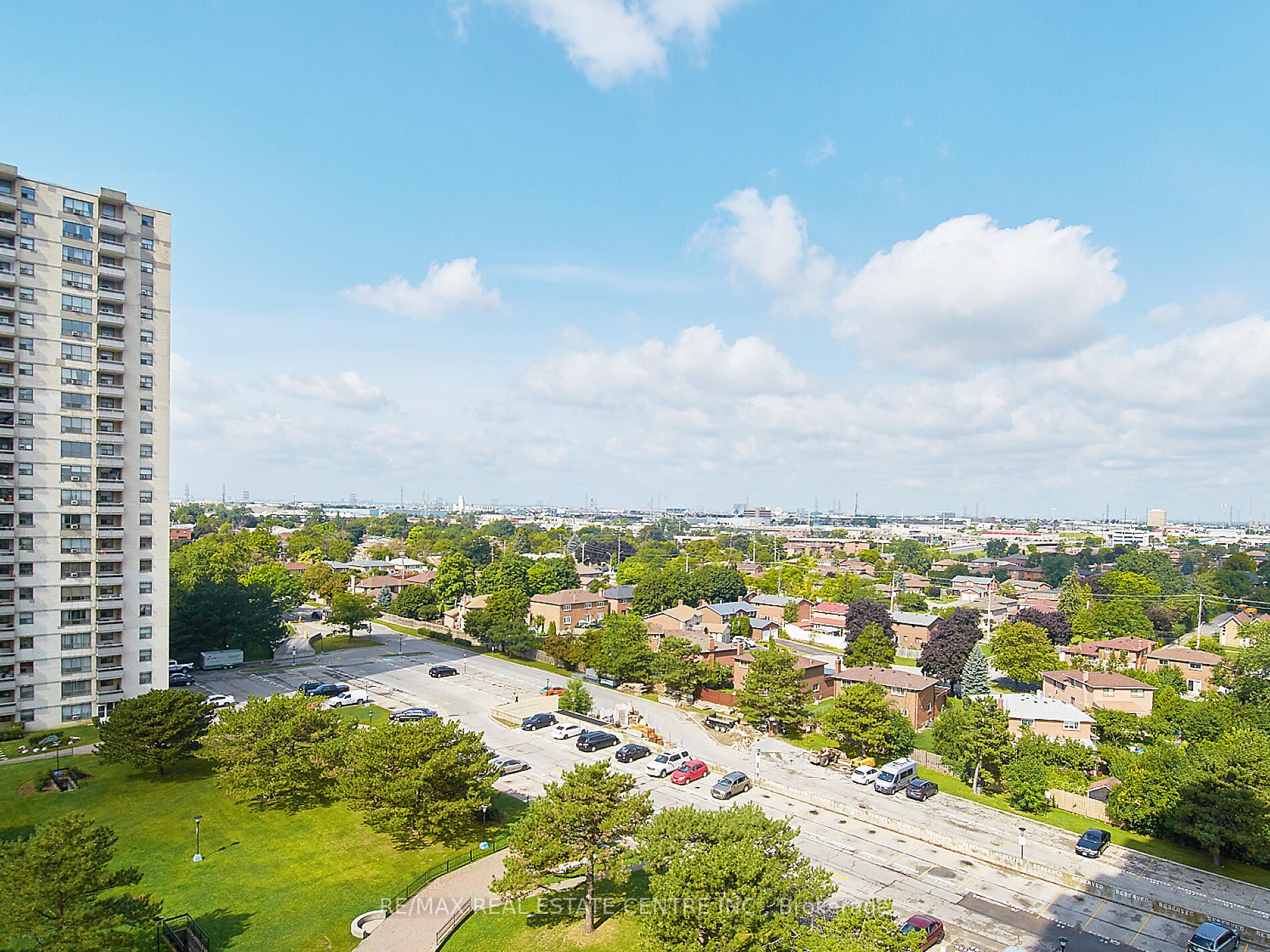 Listing W6016932 - Large Photo # 15
