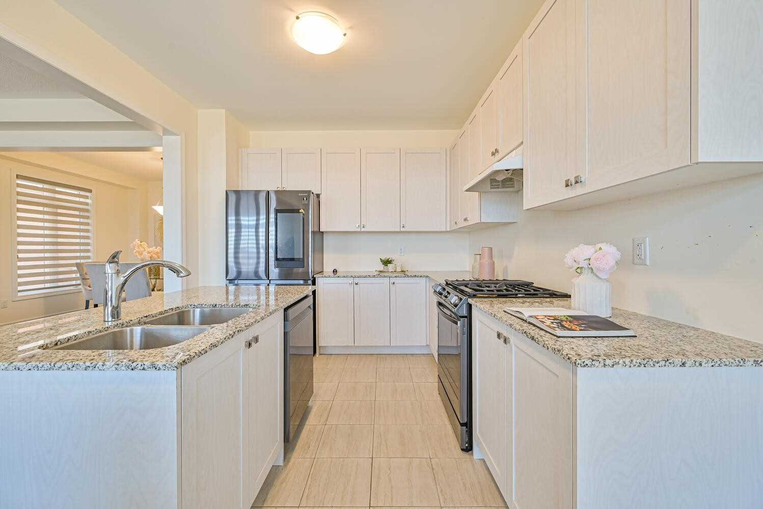 13 Eberly Woods Dr