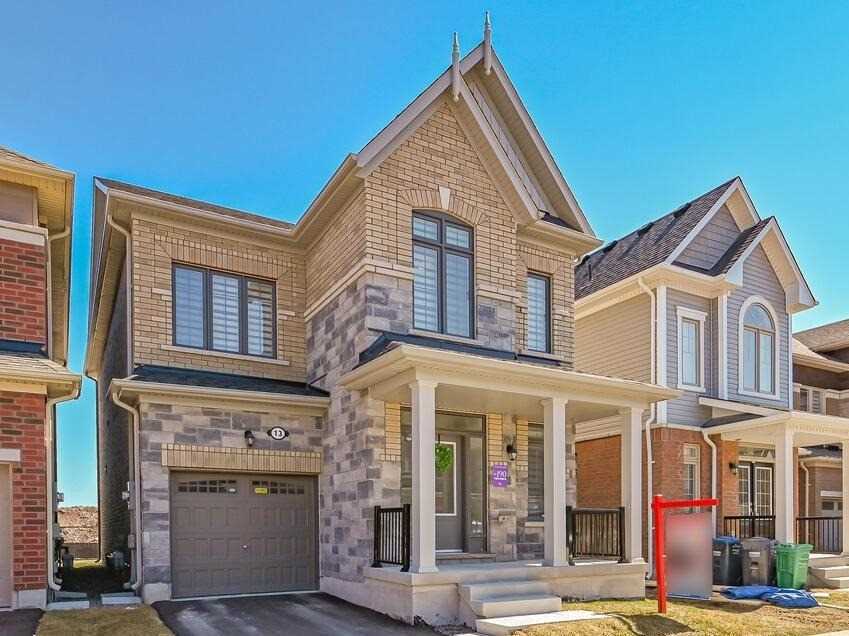 13 Eberly Woods Dr