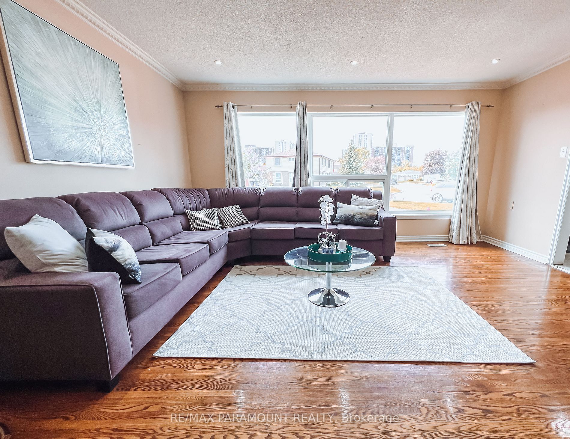 Listing W6017560 - Large Photo # 2