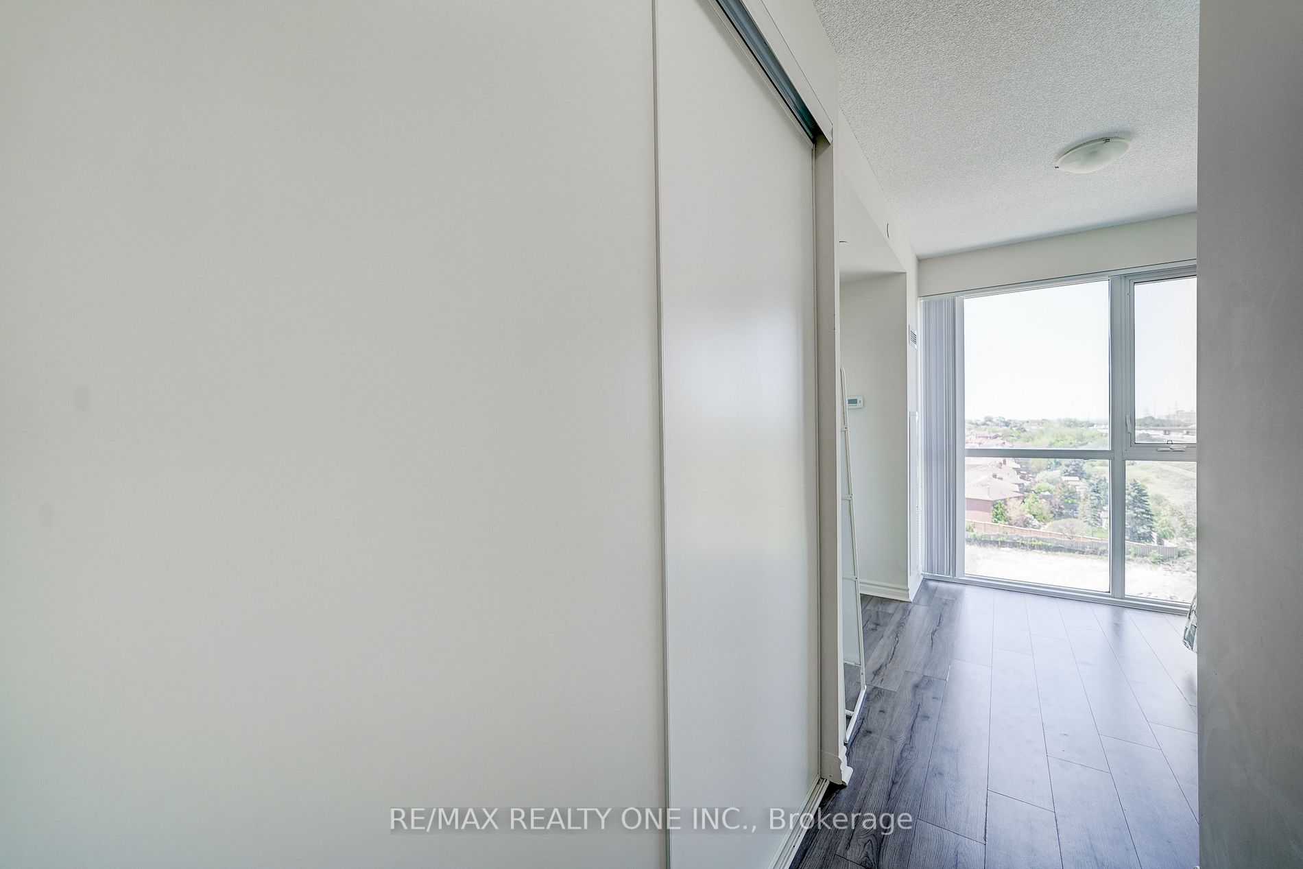 Listing W6017712 - Large Photo # 22
