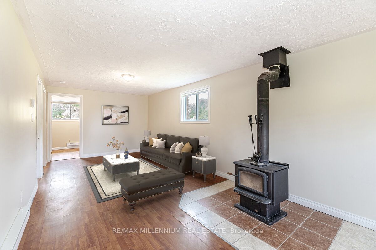 Listing W6017920 - Large Photo # 29