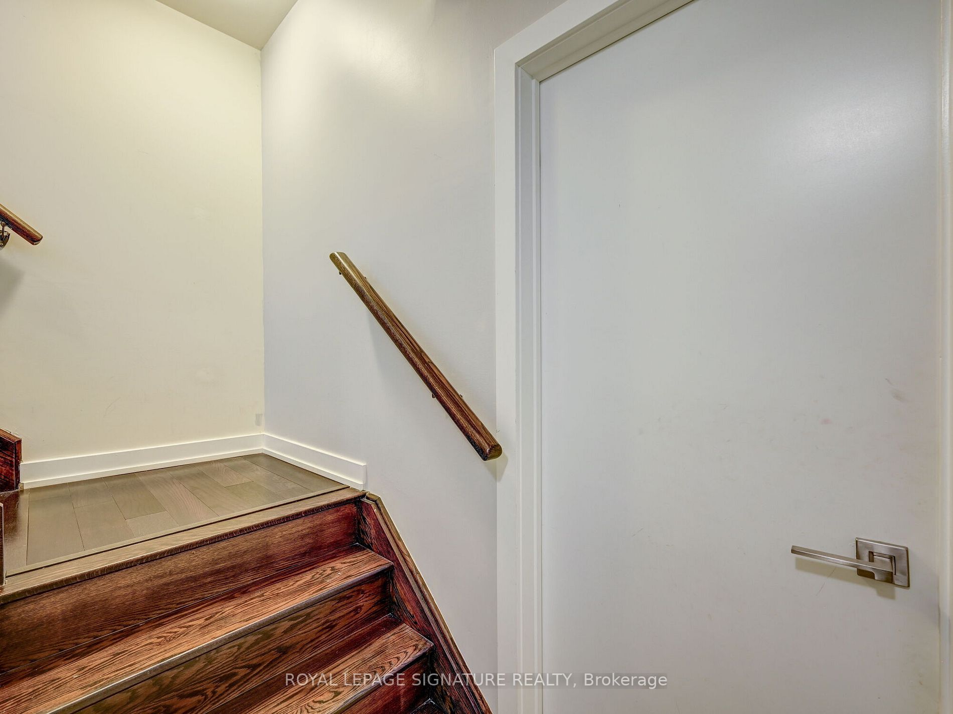 Listing W6017988 - Large Photo # 32