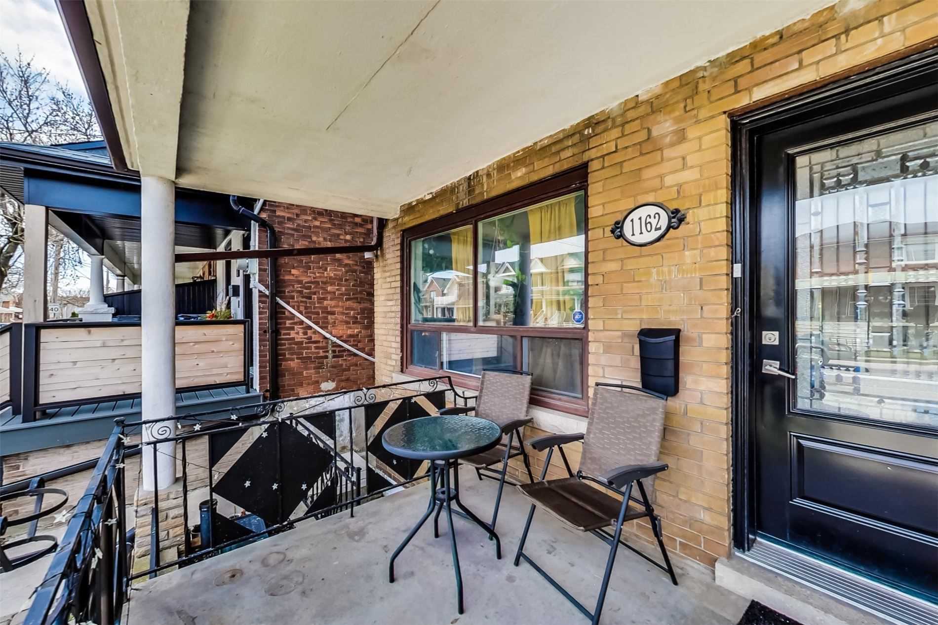 1162 Dovercourt Rd