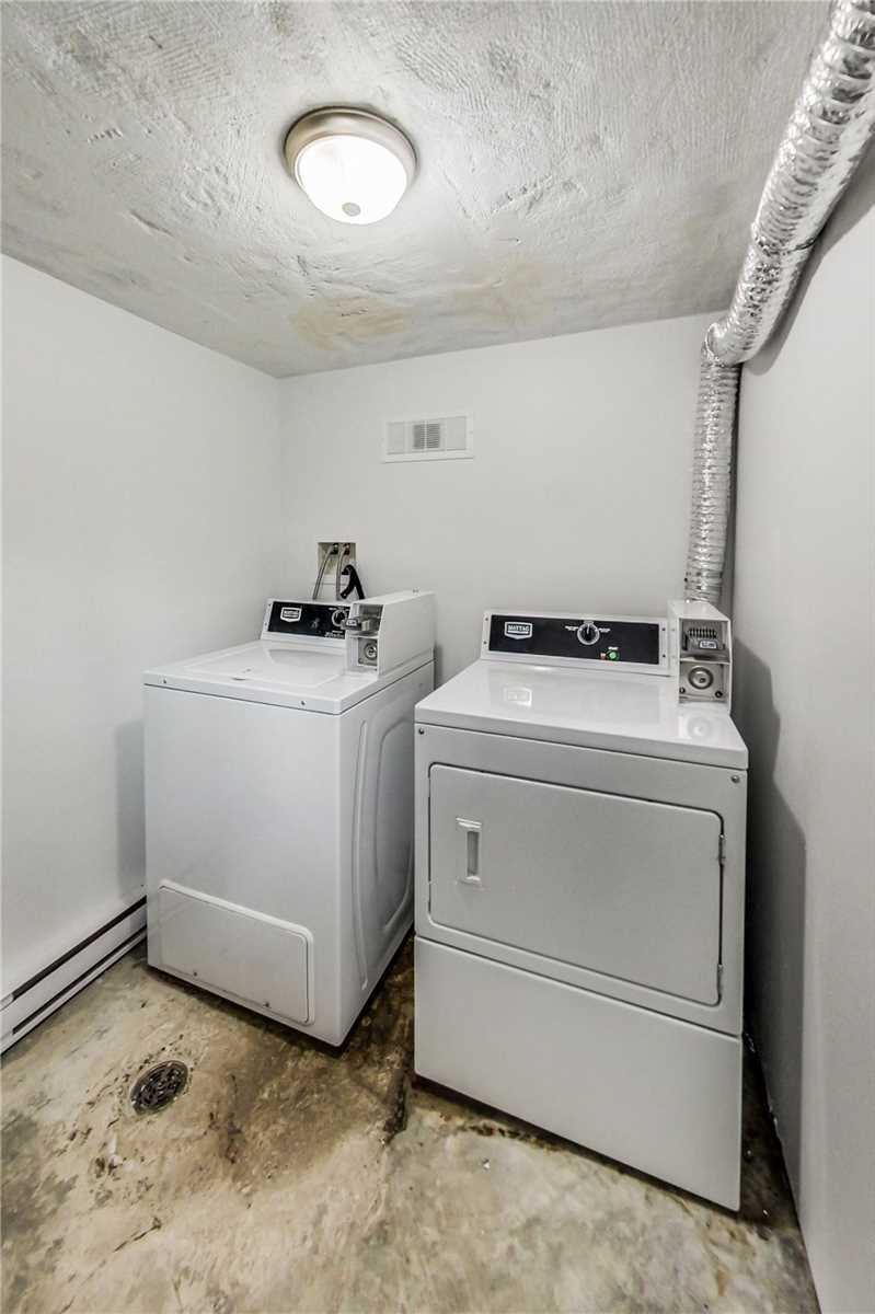 1162 Dovercourt Rd