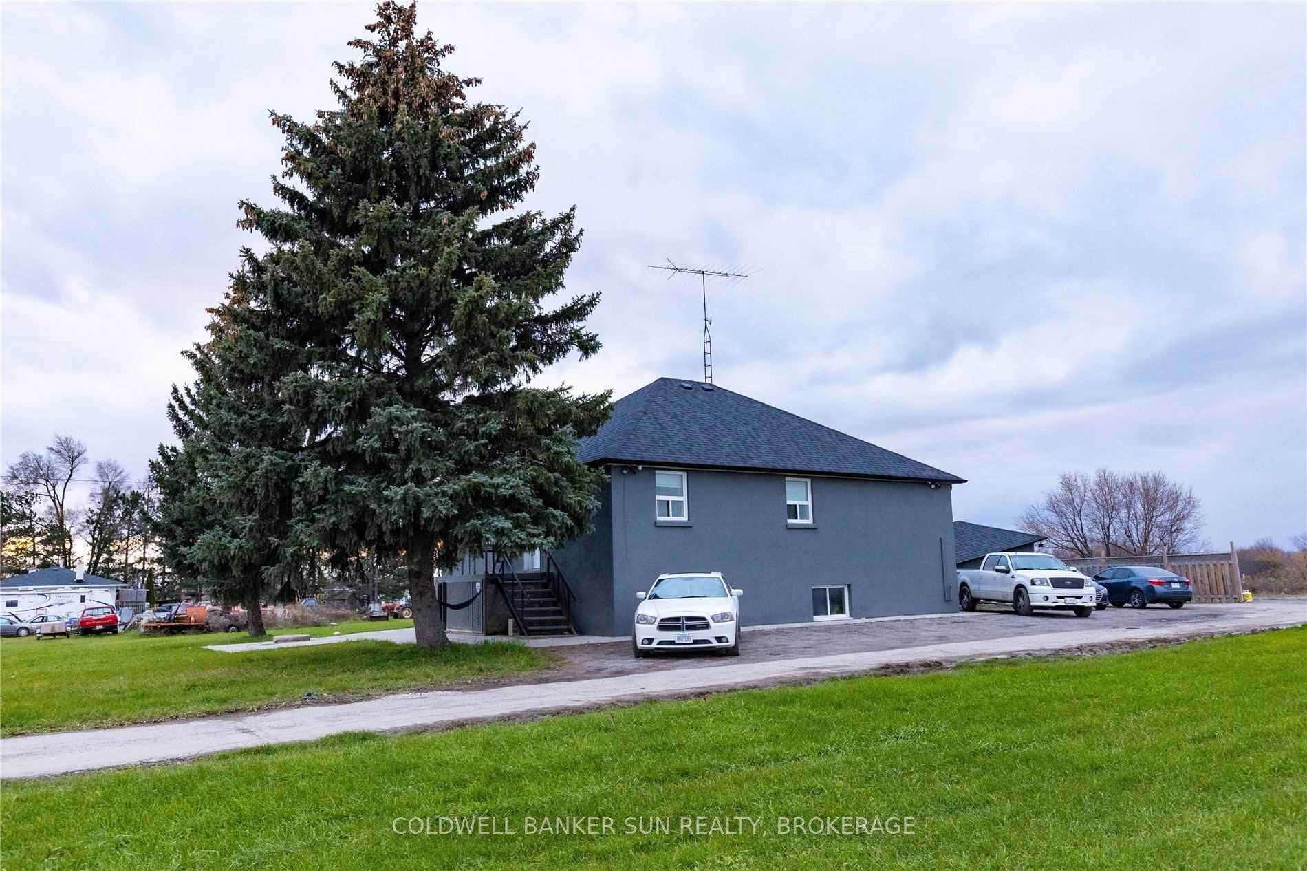 8282 Mayfield Rd
