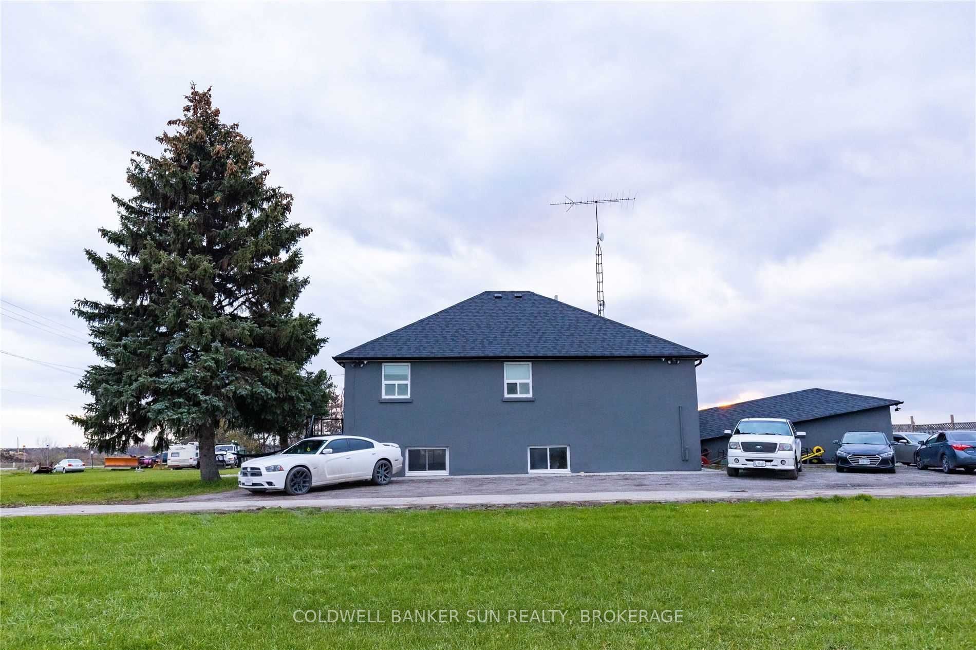 8282 Mayfield Rd