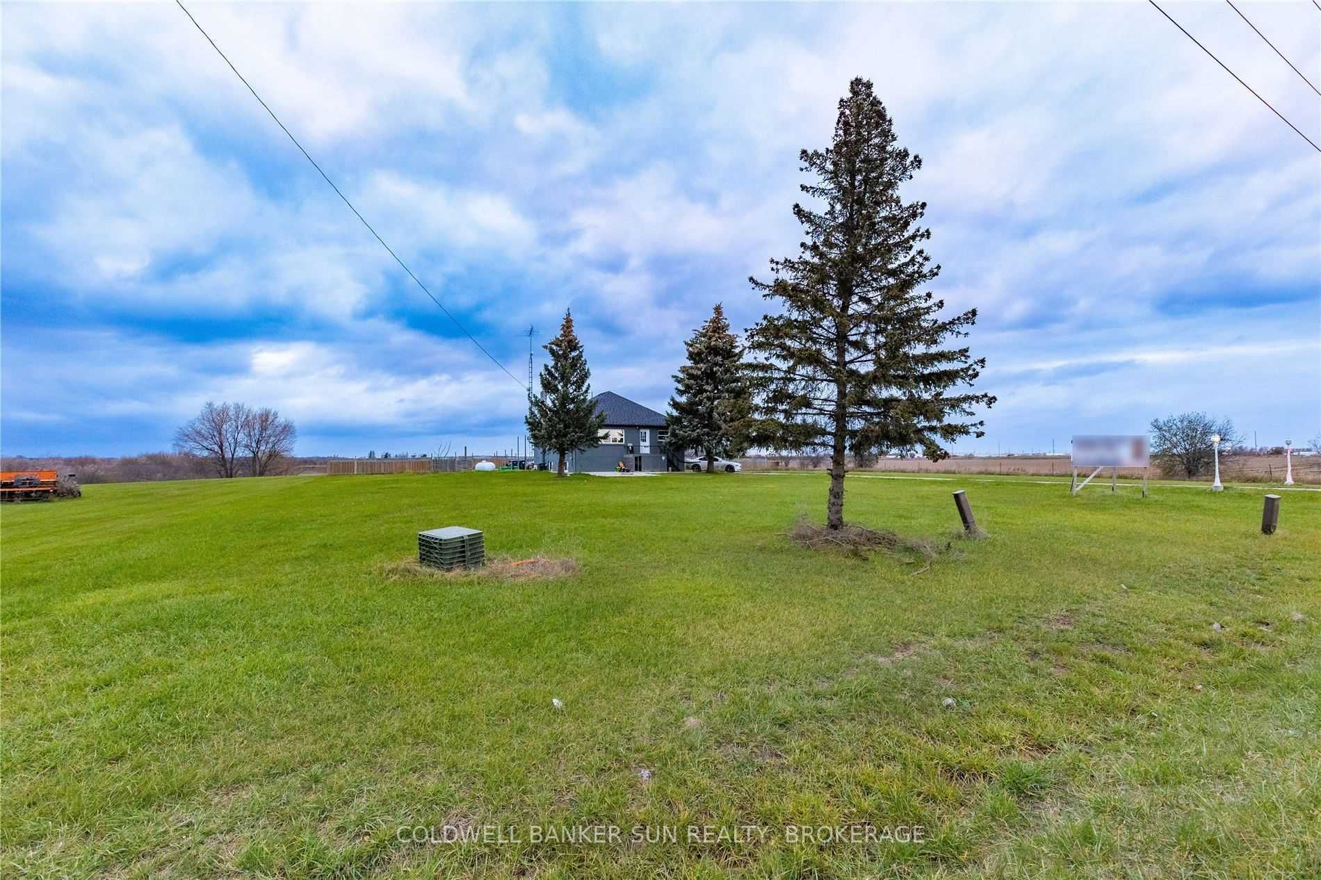 8282 Mayfield Rd