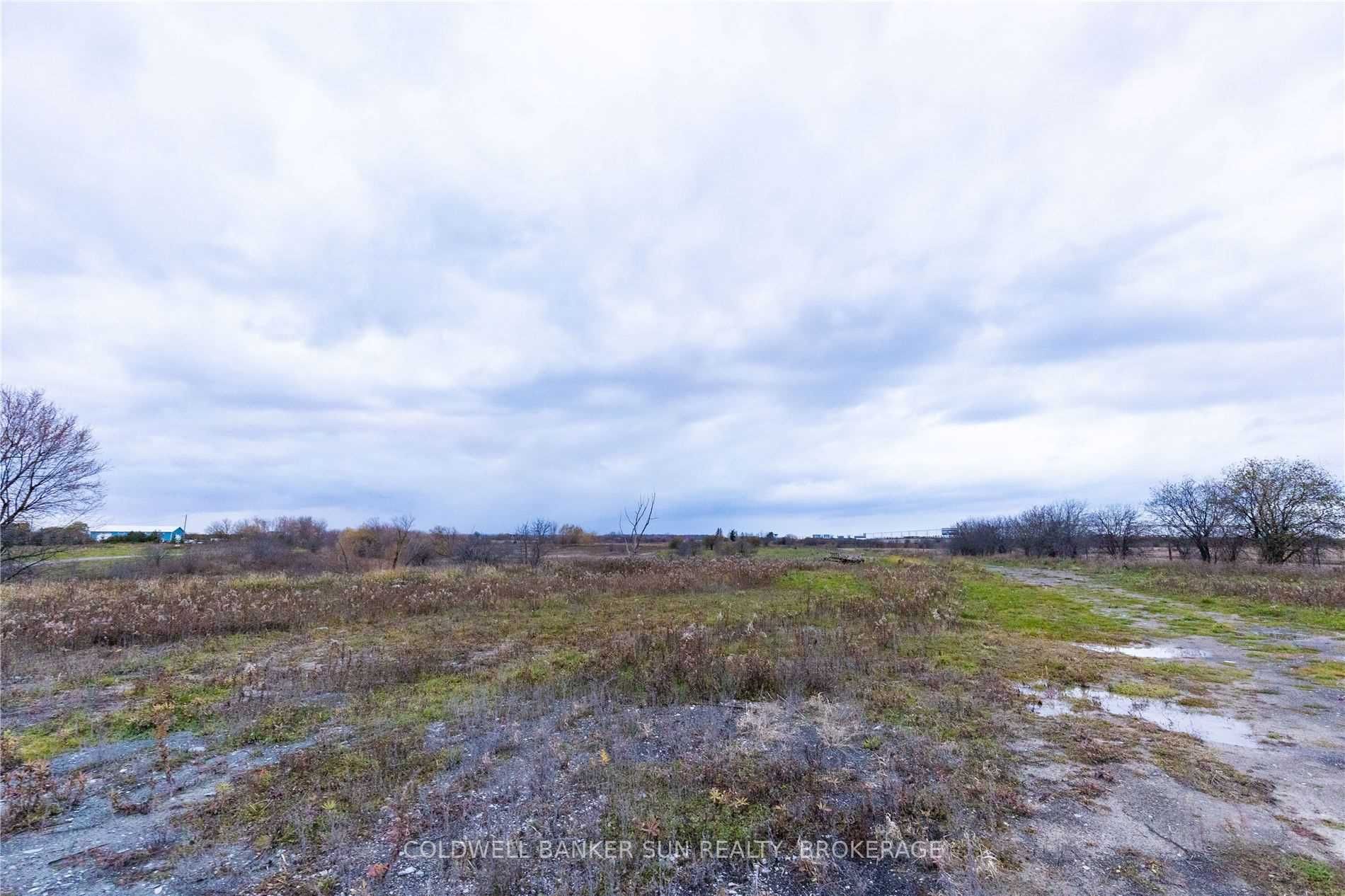 8282 Mayfield Rd