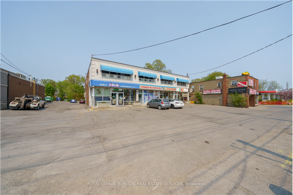 1207 Hurontario St, Mississauga