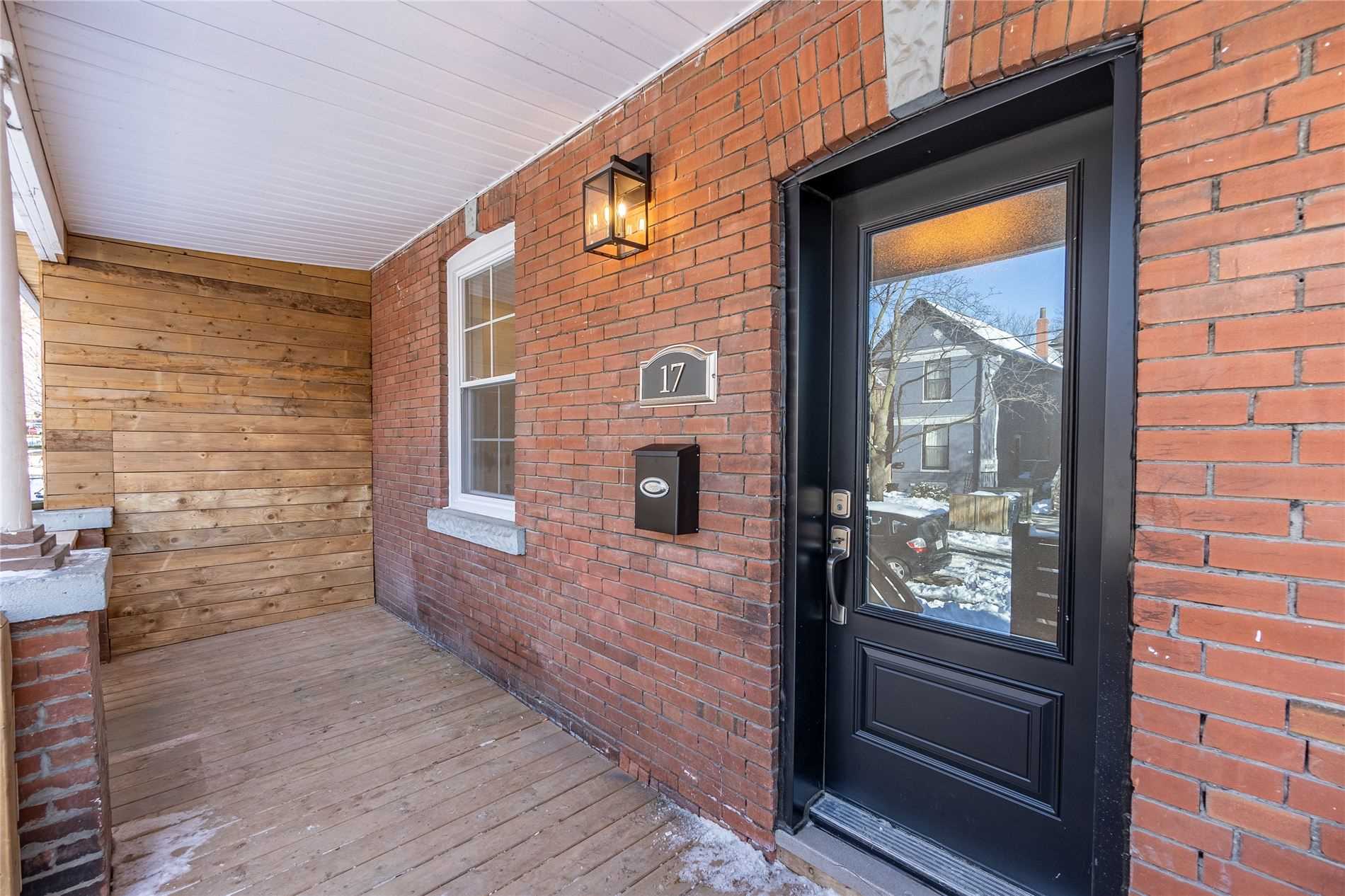 17 Columbus Avenue