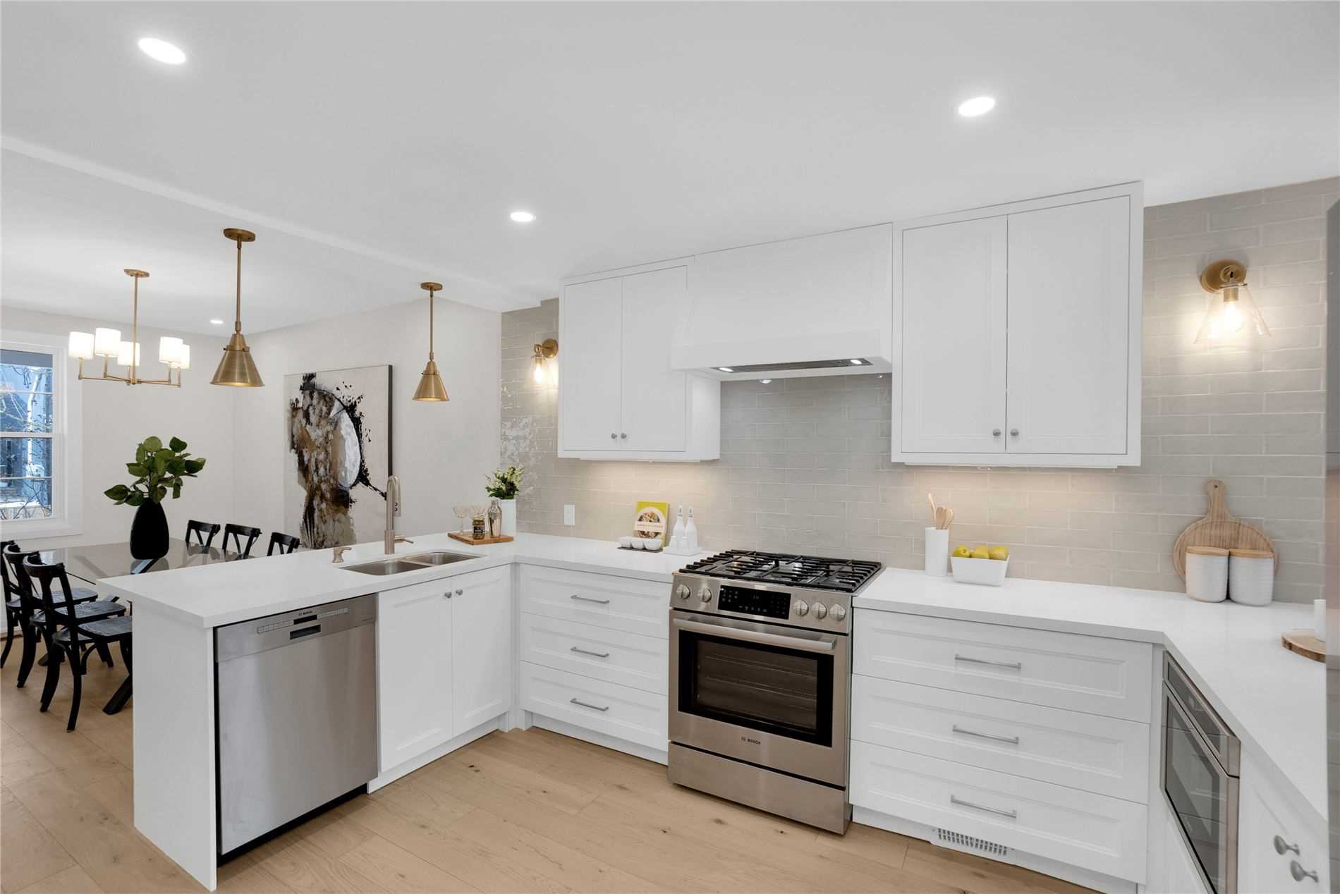 17 Columbus Avenue