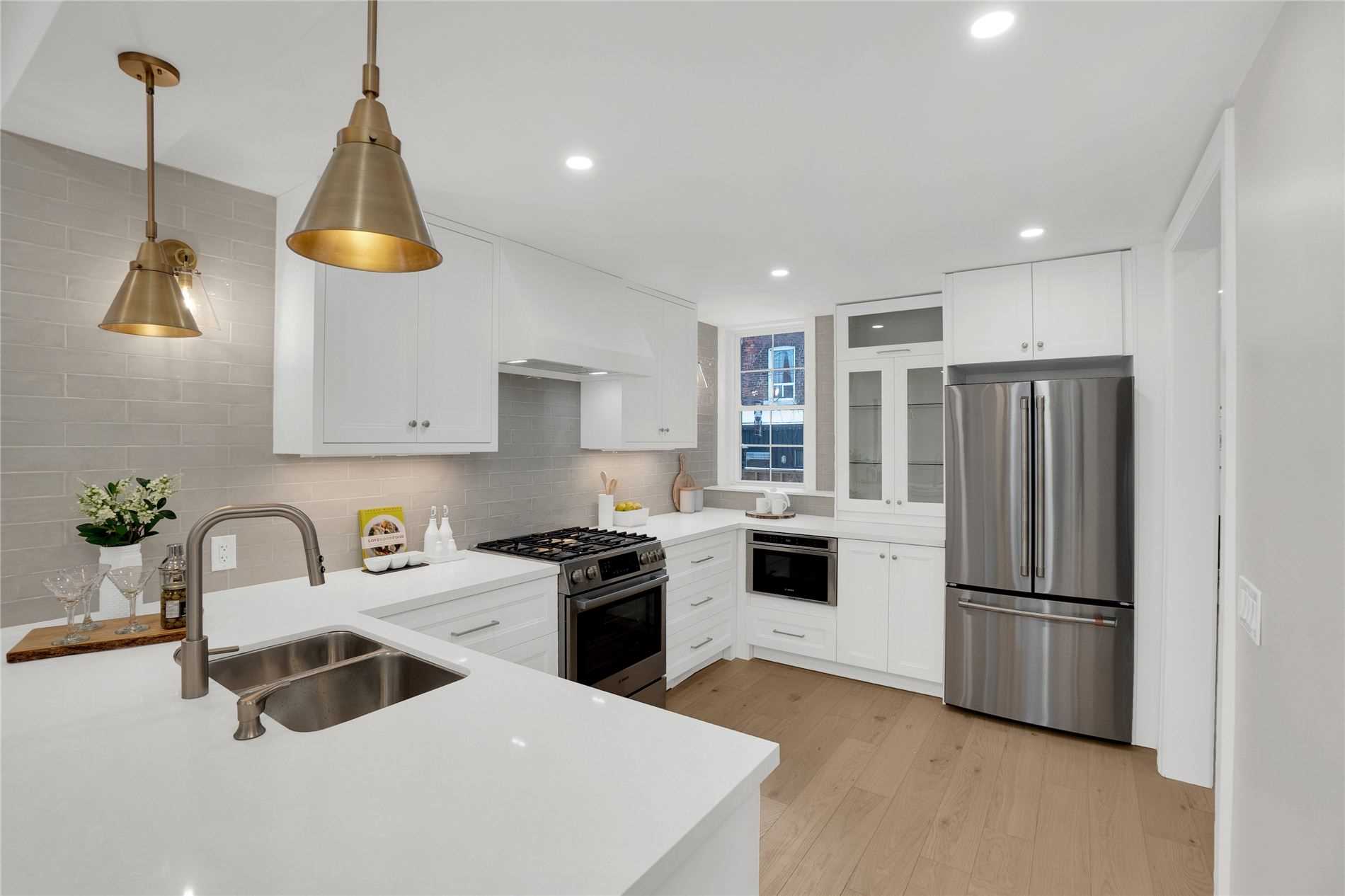 17 Columbus Avenue