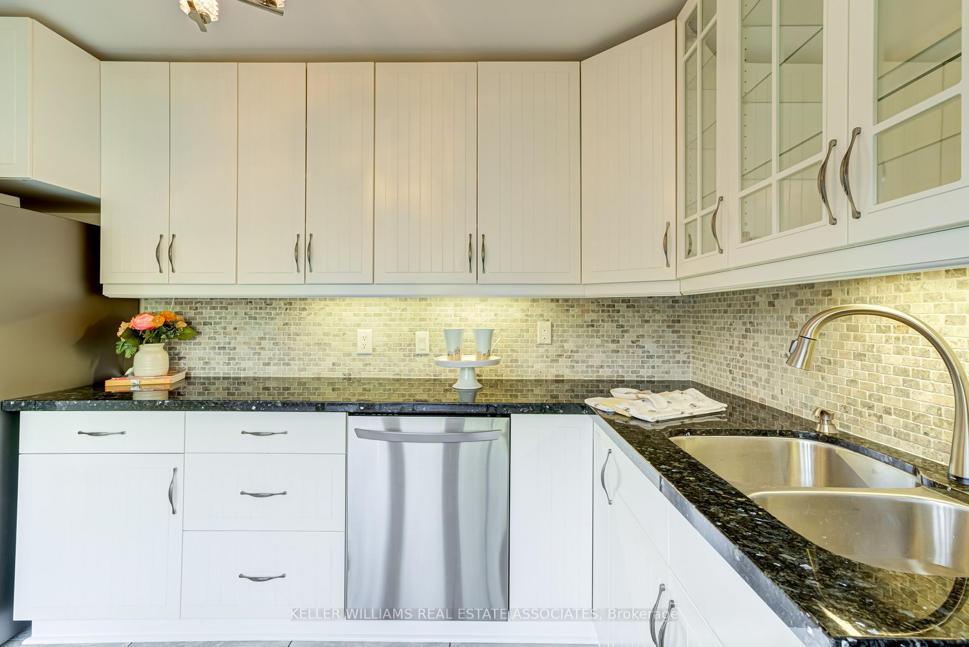 Listing W6018484 - Large Photo # 15
