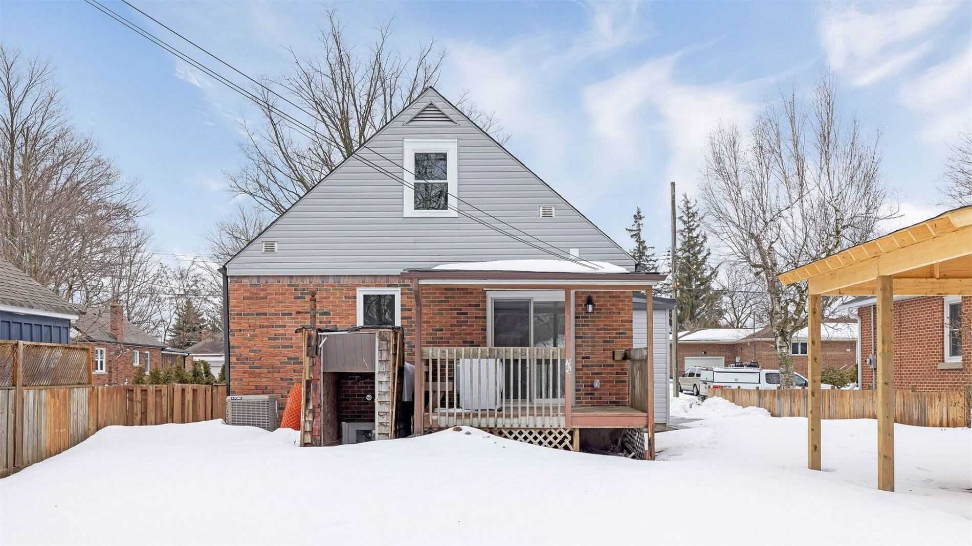 269 Peel Street