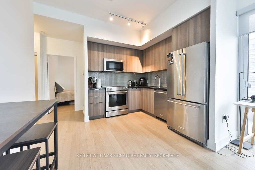 20 Shore Breeze Drive, #702