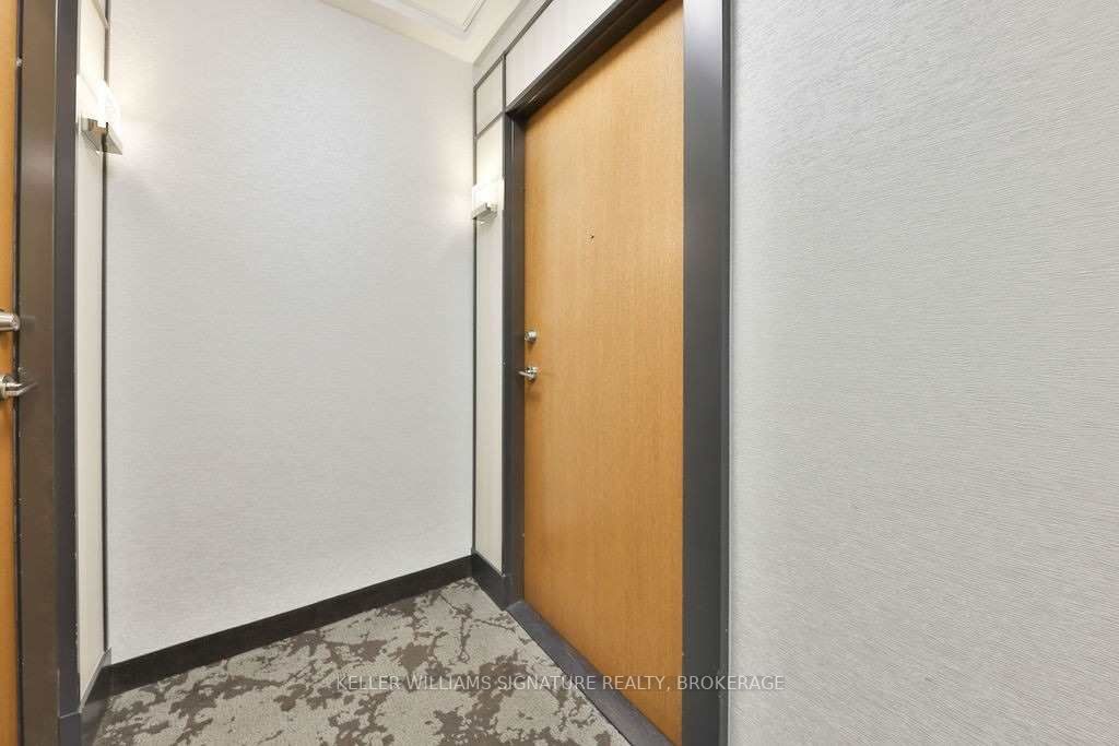 20 Shore Breeze Drive, #702