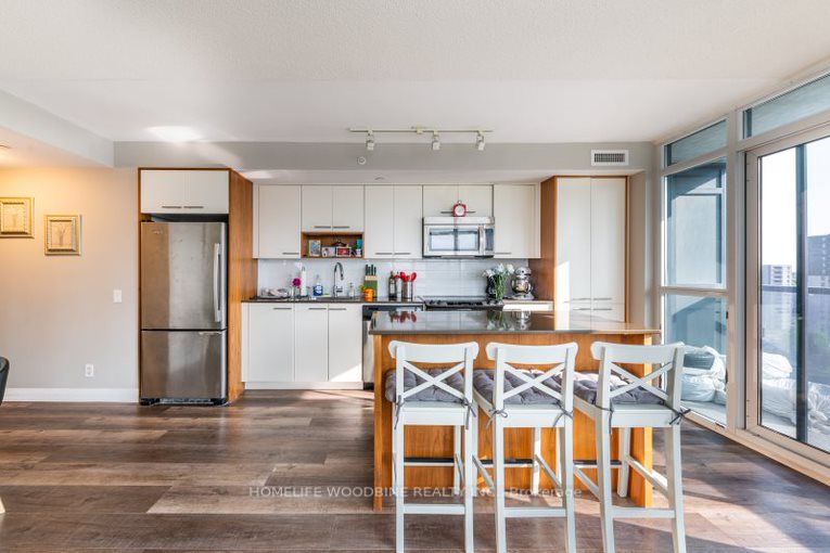 Listing W6018928 - Large Photo # 14