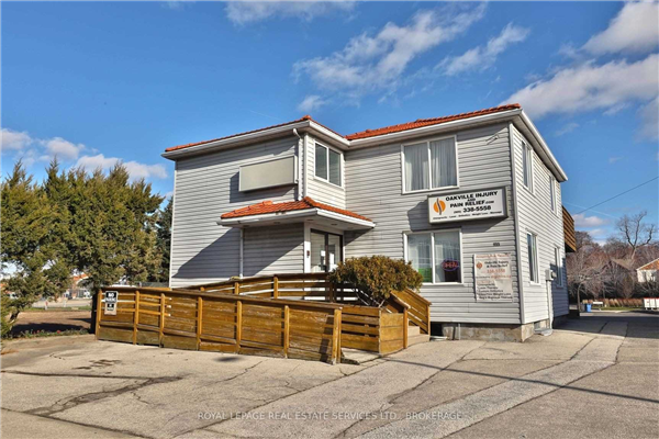 455 Trafalgar Rd, Oakville
