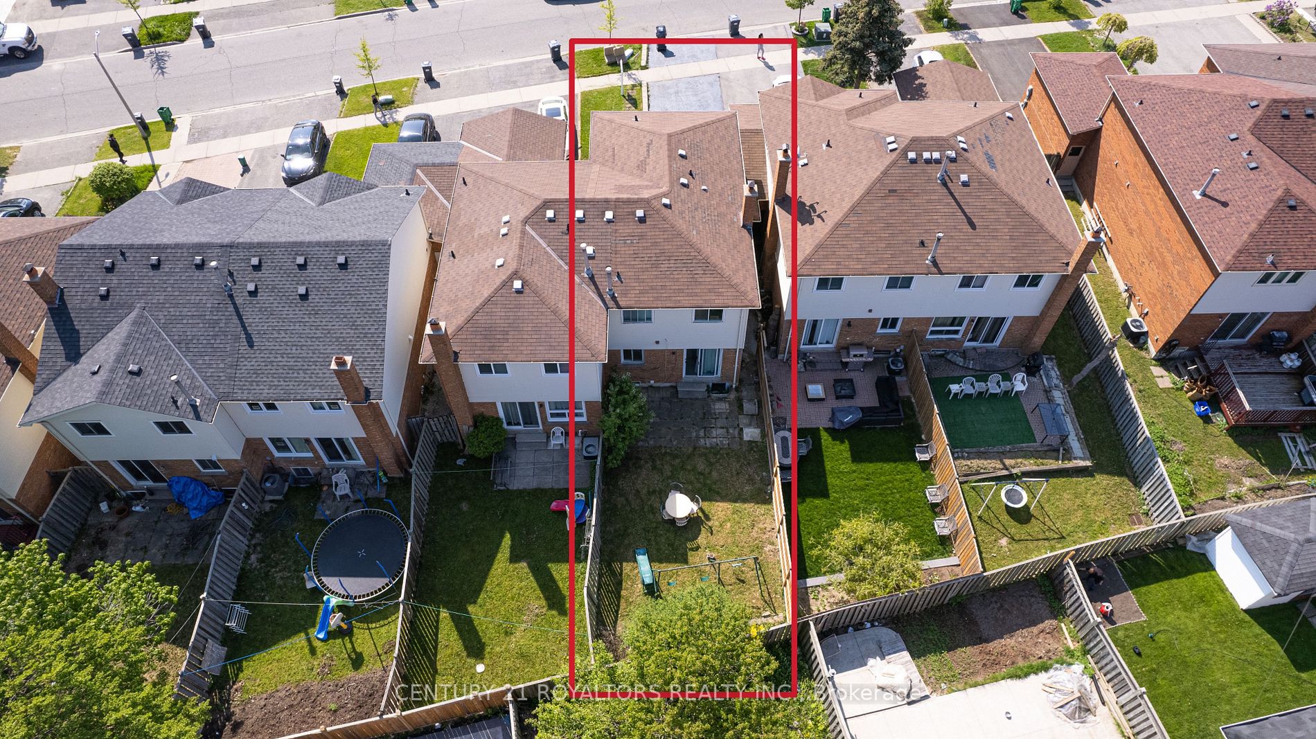 60 Dutch Cres
