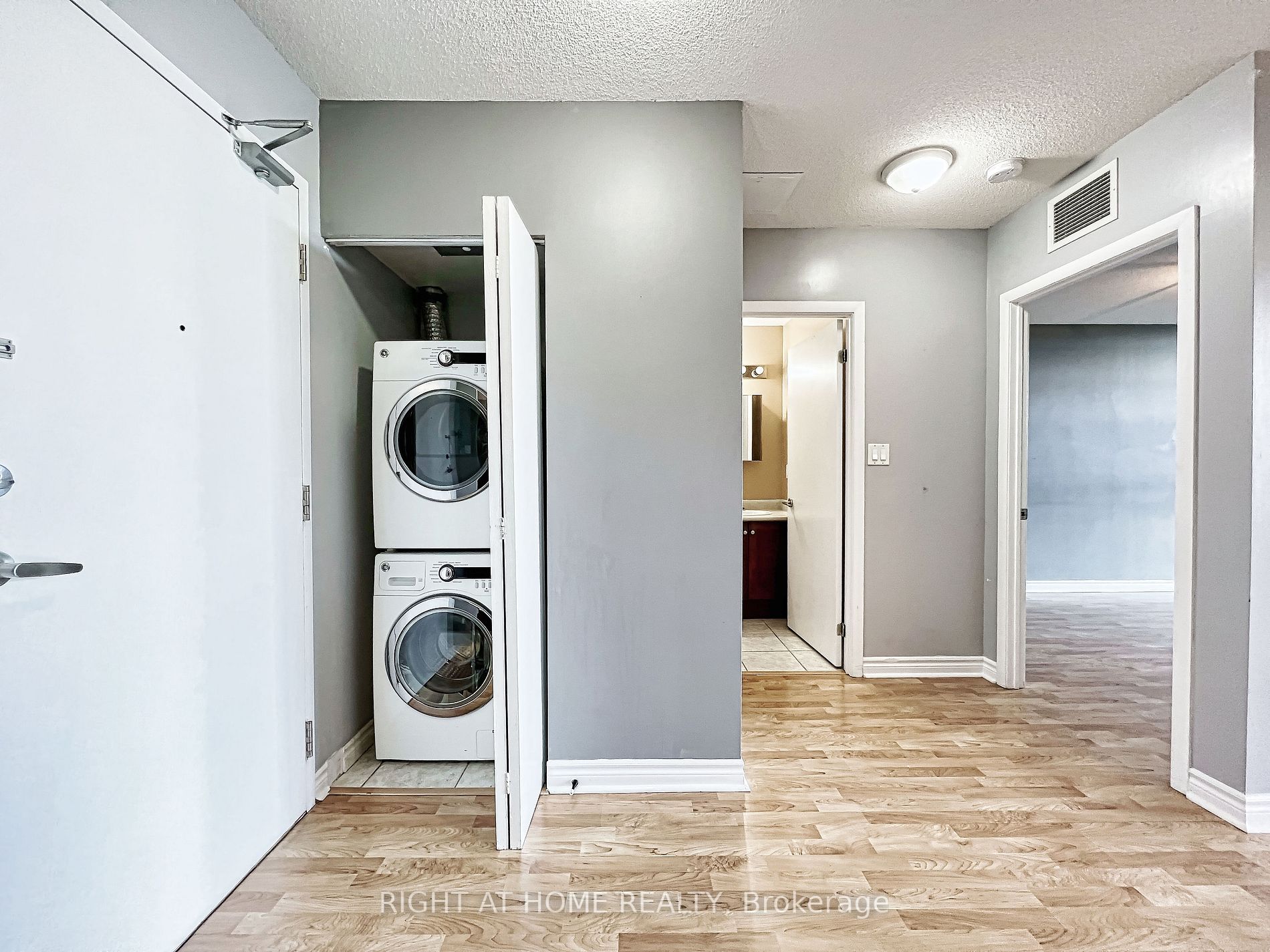 Listing W6019144 - Large Photo # 14
