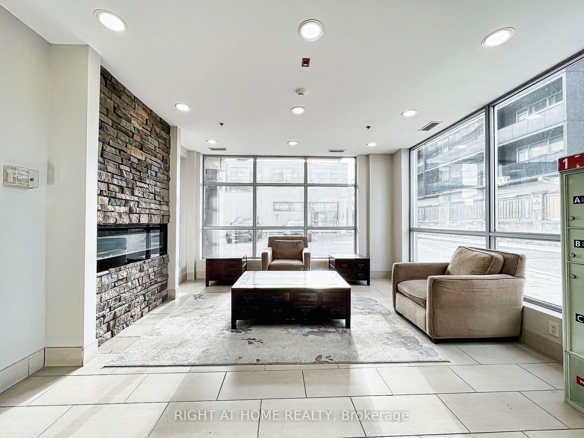 Listing W6019144 - Large Photo # 15