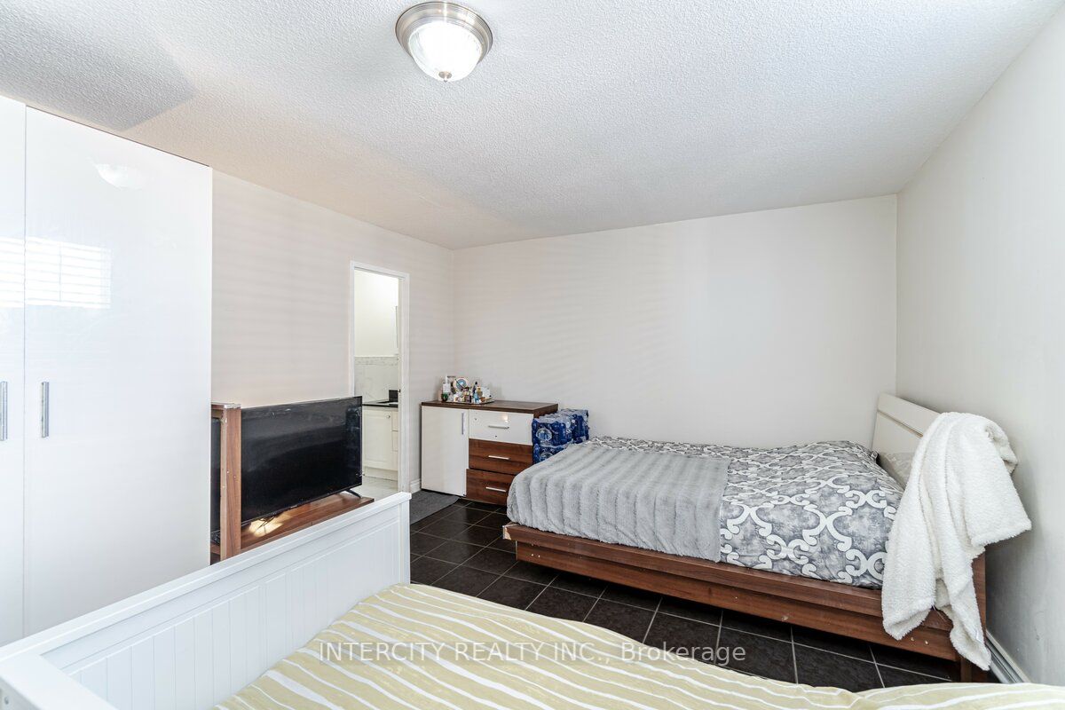 Listing W6019404 - Large Photo # 18