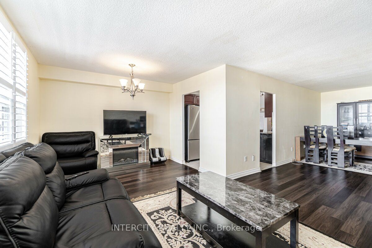 Listing W6019404 - Large Photo # 10