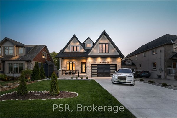 34 Earl St, Mississauga