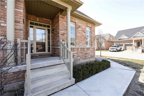 17 Lobelia St, Brampton