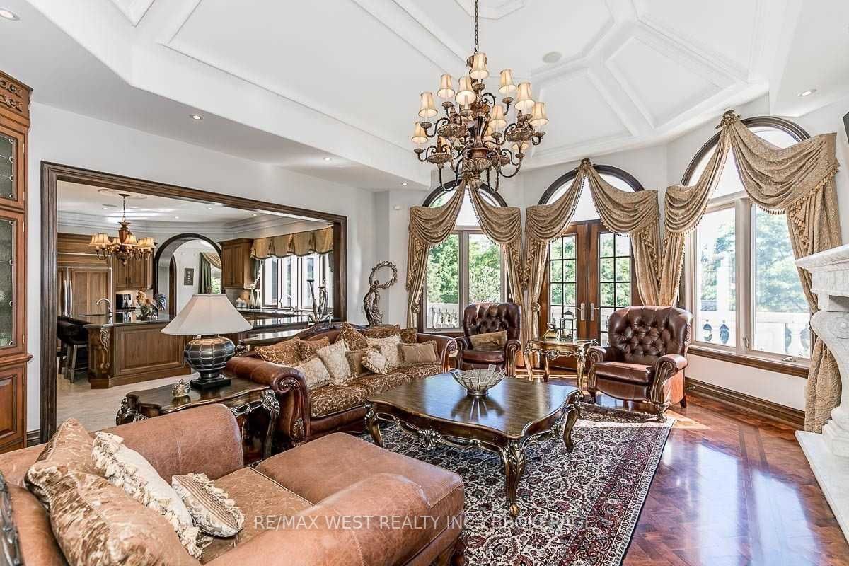 Listing W6020005 - Large Photo # 10