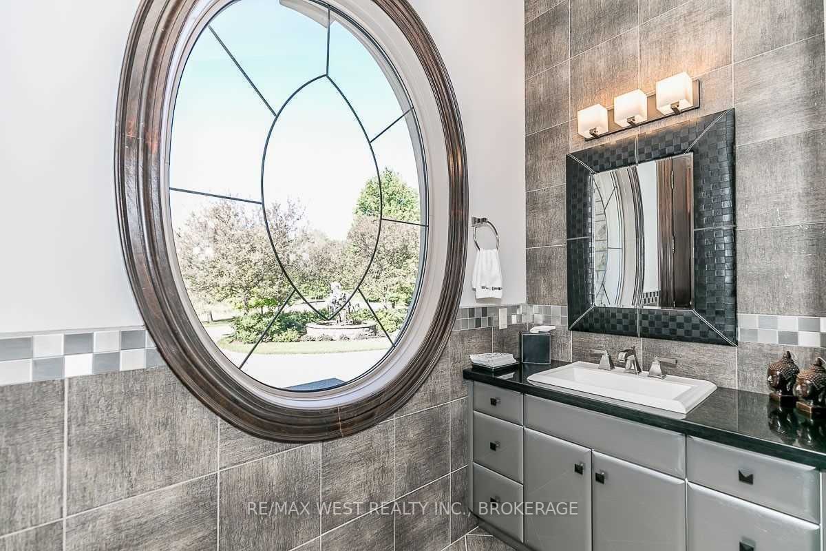 Listing W6020005 - Large Photo # 24