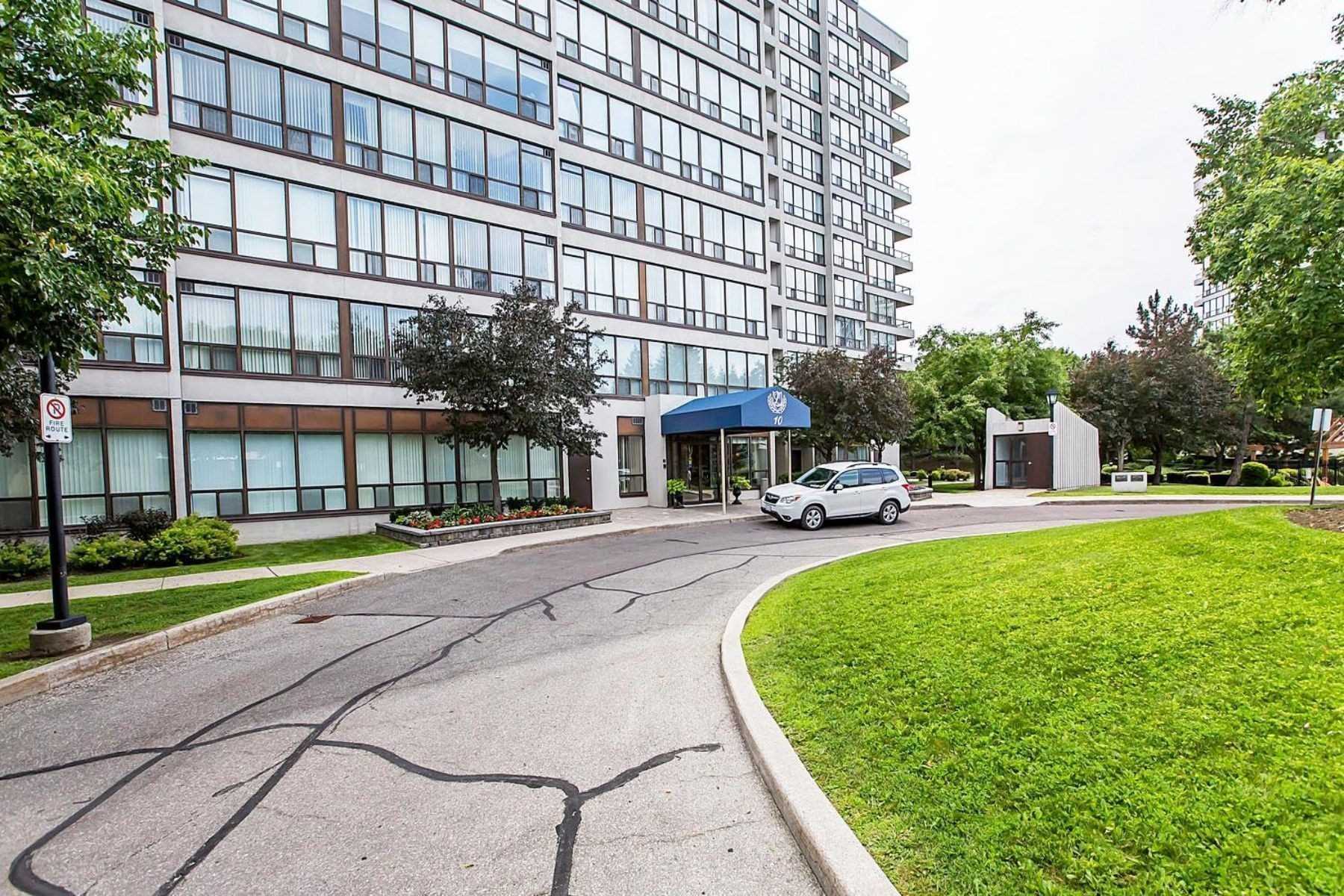 10 Laurelcrest St, #412