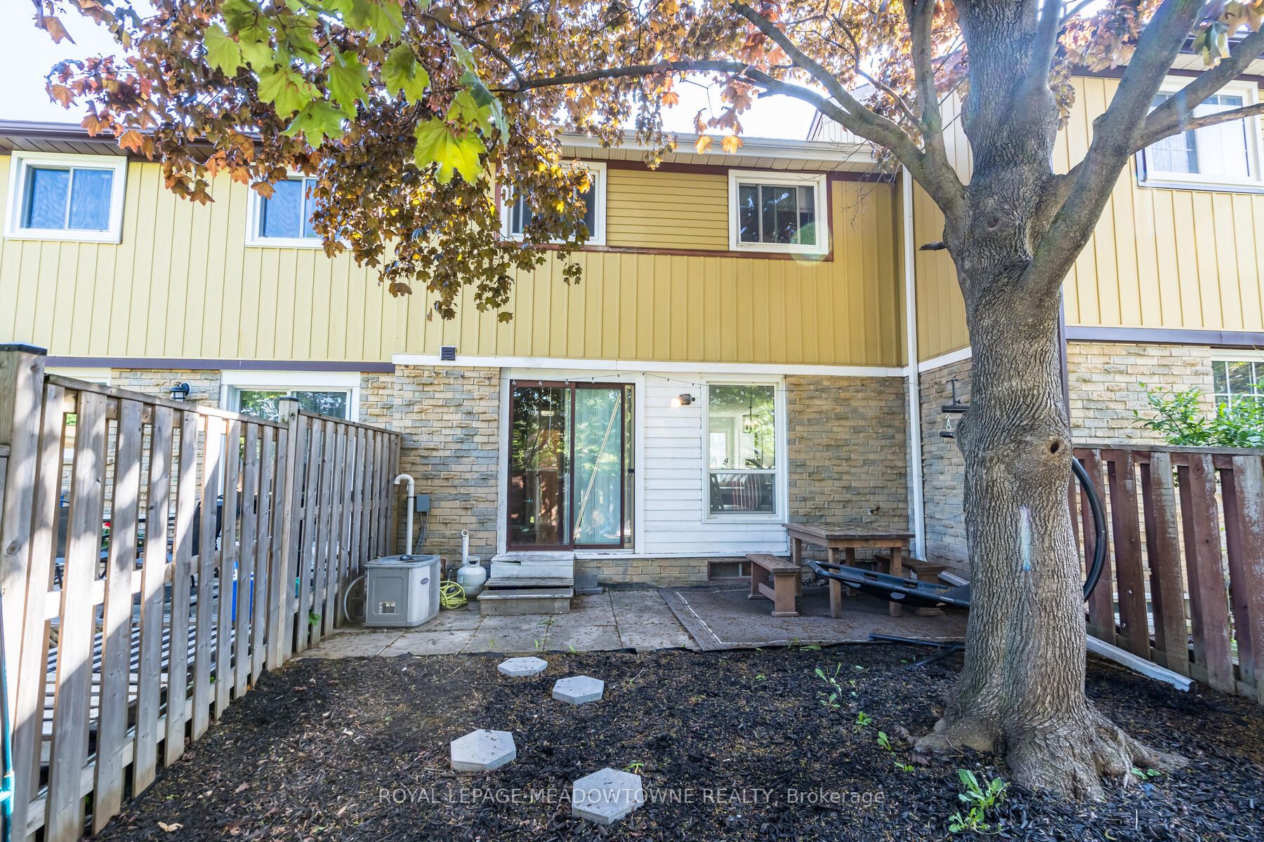 18 Candlewood Crt